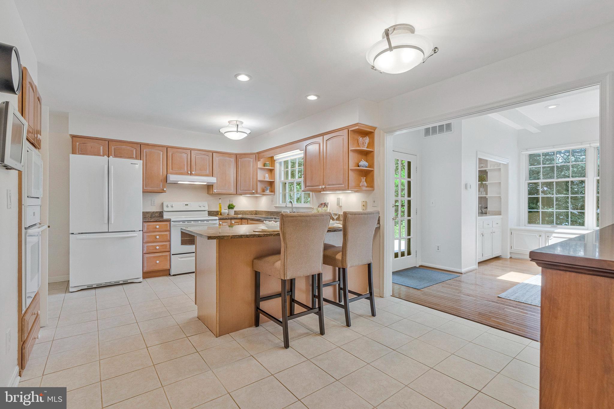 TROXELL MANOR - Residential