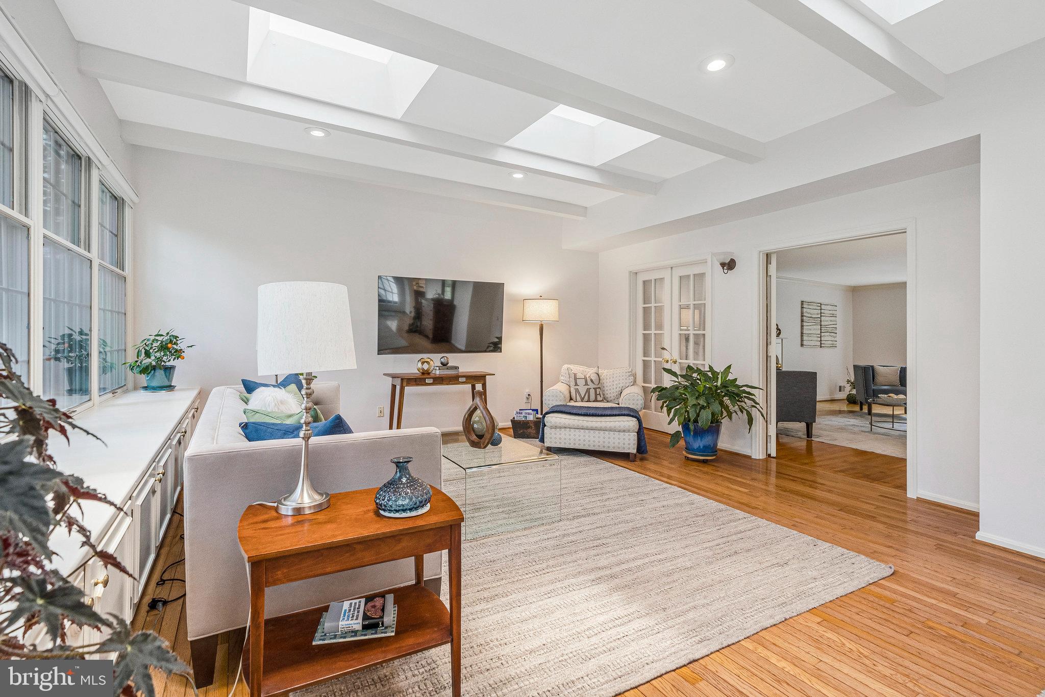 TROXELL MANOR - Residential