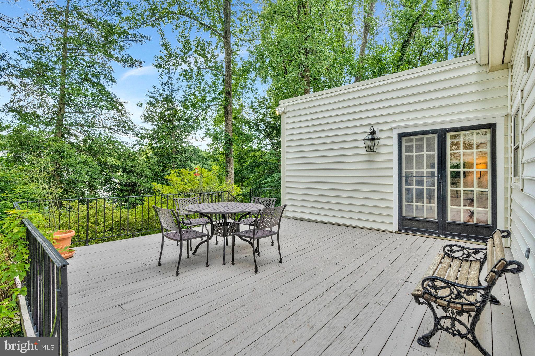 TROXELL MANOR - Residential