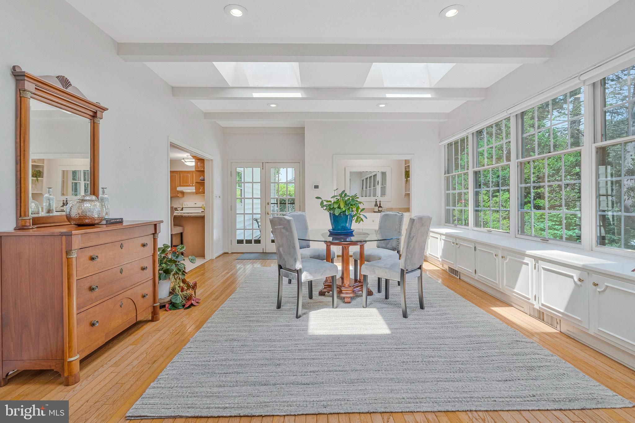 TROXELL MANOR - Residential