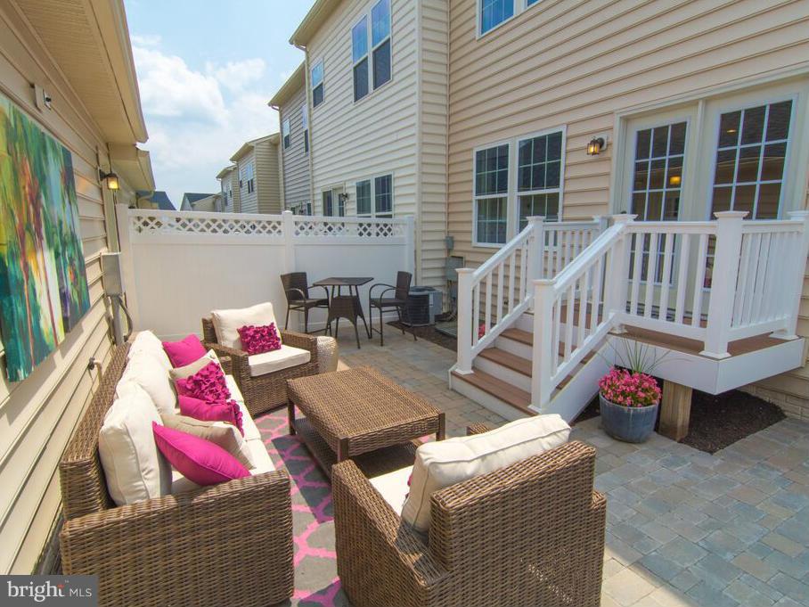 WATERFORD HILLS - Residential