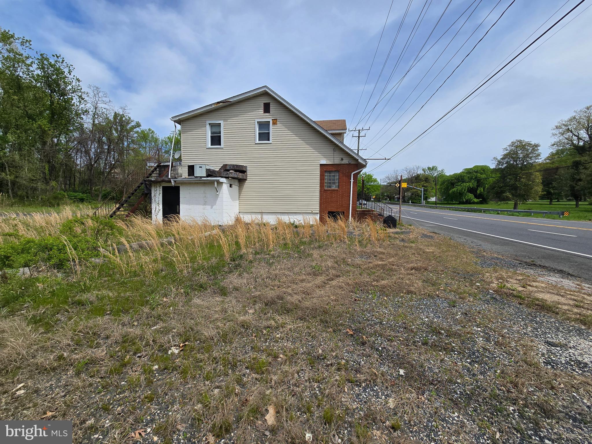 KINGSVILLE - Residential