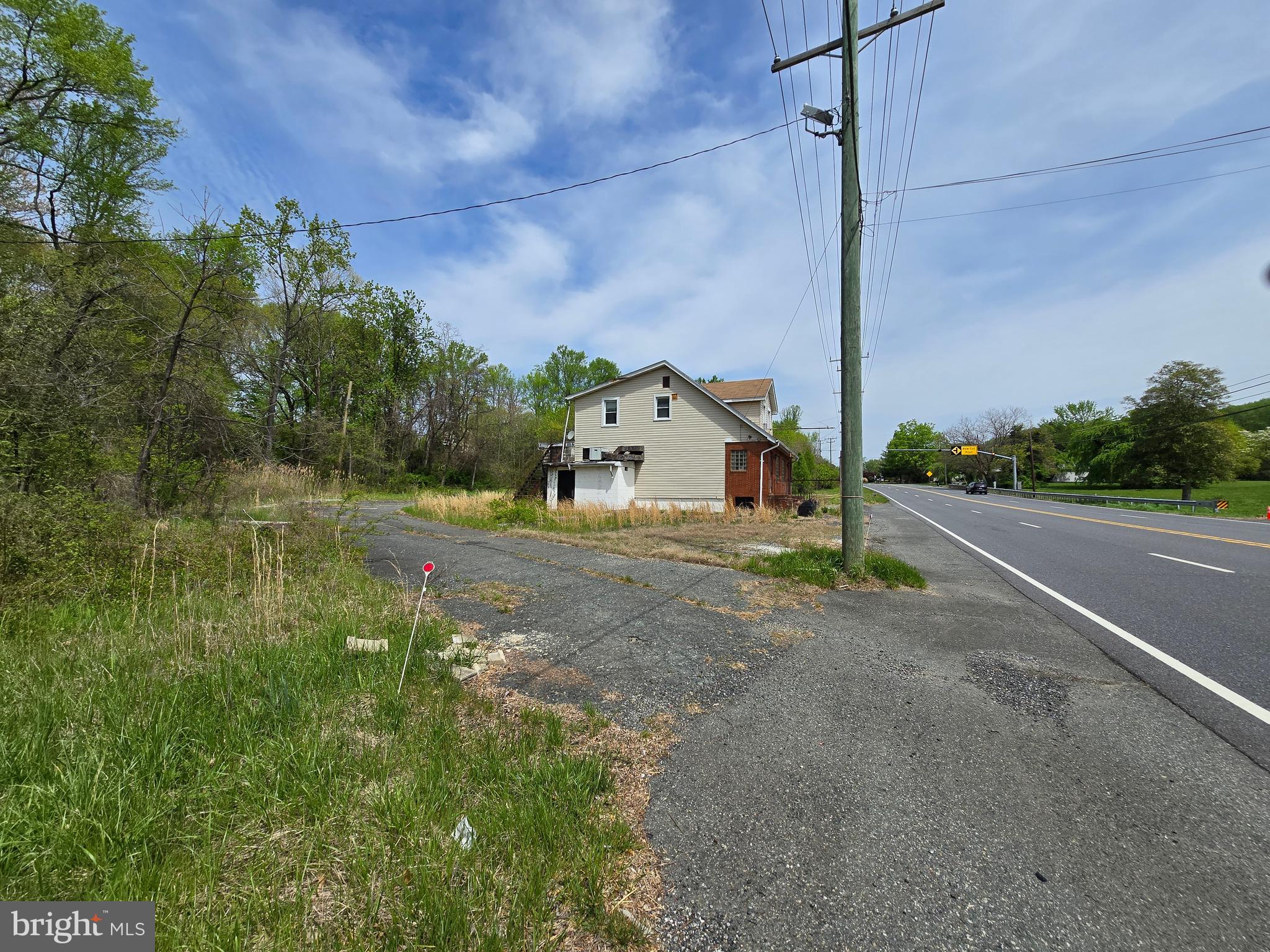 KINGSVILLE - Residential