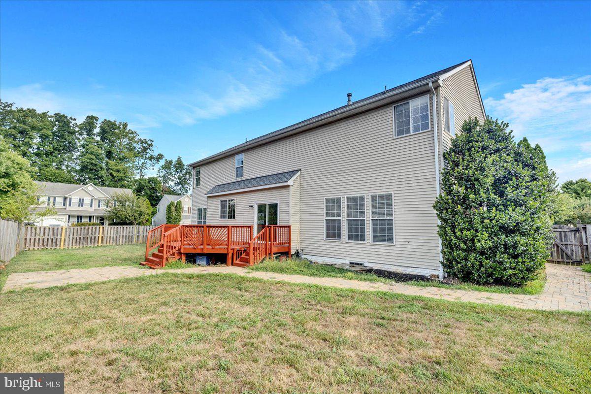 SARATOGA HUNT - Residential Lease