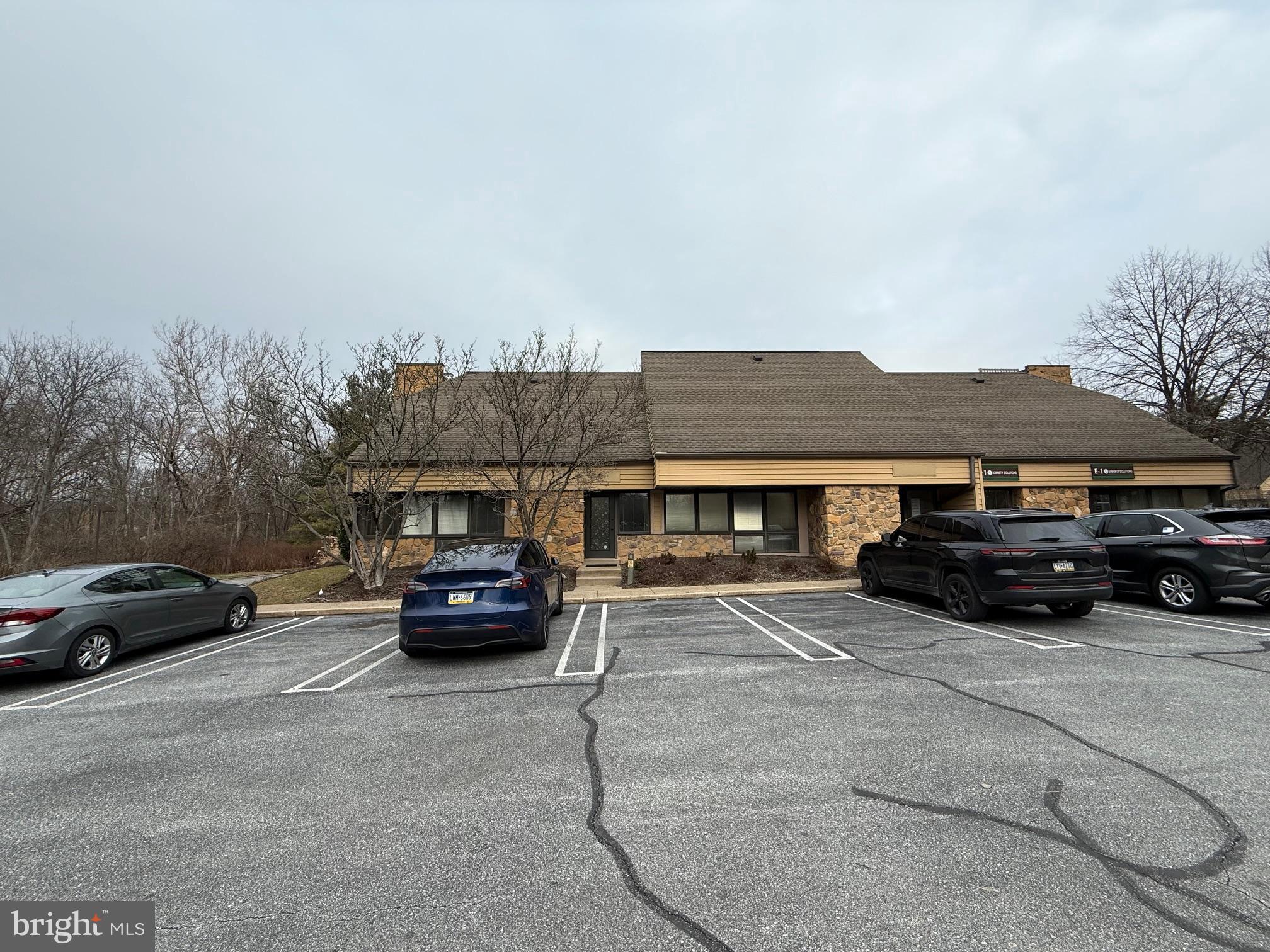 For sale: A +/- 3,000 SF turnkey office condo in the meticulously maintained Plymouth Greene Office Campus. This modern, two-story building has recently been updated with new carpet, fresh paint, upgraded light fixtures, and more. The space features 8 private offices, 2 conference rooms, a reception area, 2 break rooms, 2 restrooms, and ample parking. The building boasts high ceilings and tasteful artwork, all of which is included in the sale, along with the office furniture and some additional equipment.
This property offers flexibility for an owner-user, with the option to occupy the entire space or easily split it into two separate units. Conveniently located near shops, restaurants, hotels, and the Plymouth Meeting Mall, with quick access to major highways including Routes 276, 476, and 202. Asking price: $725,000. Contact us for more details.