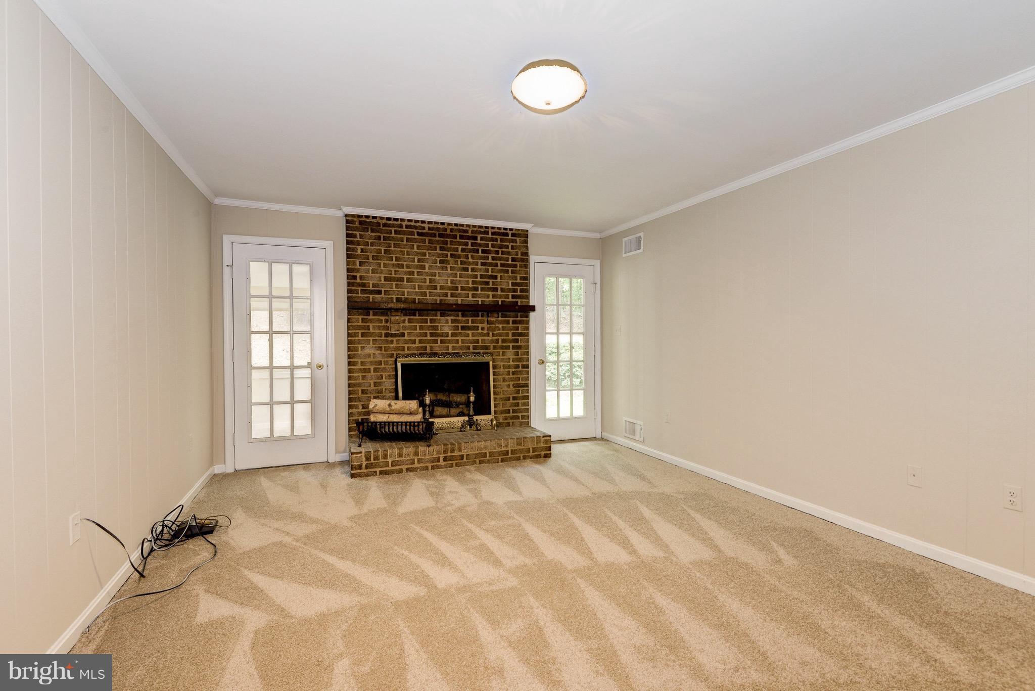 HARBOR HILLS - Residential