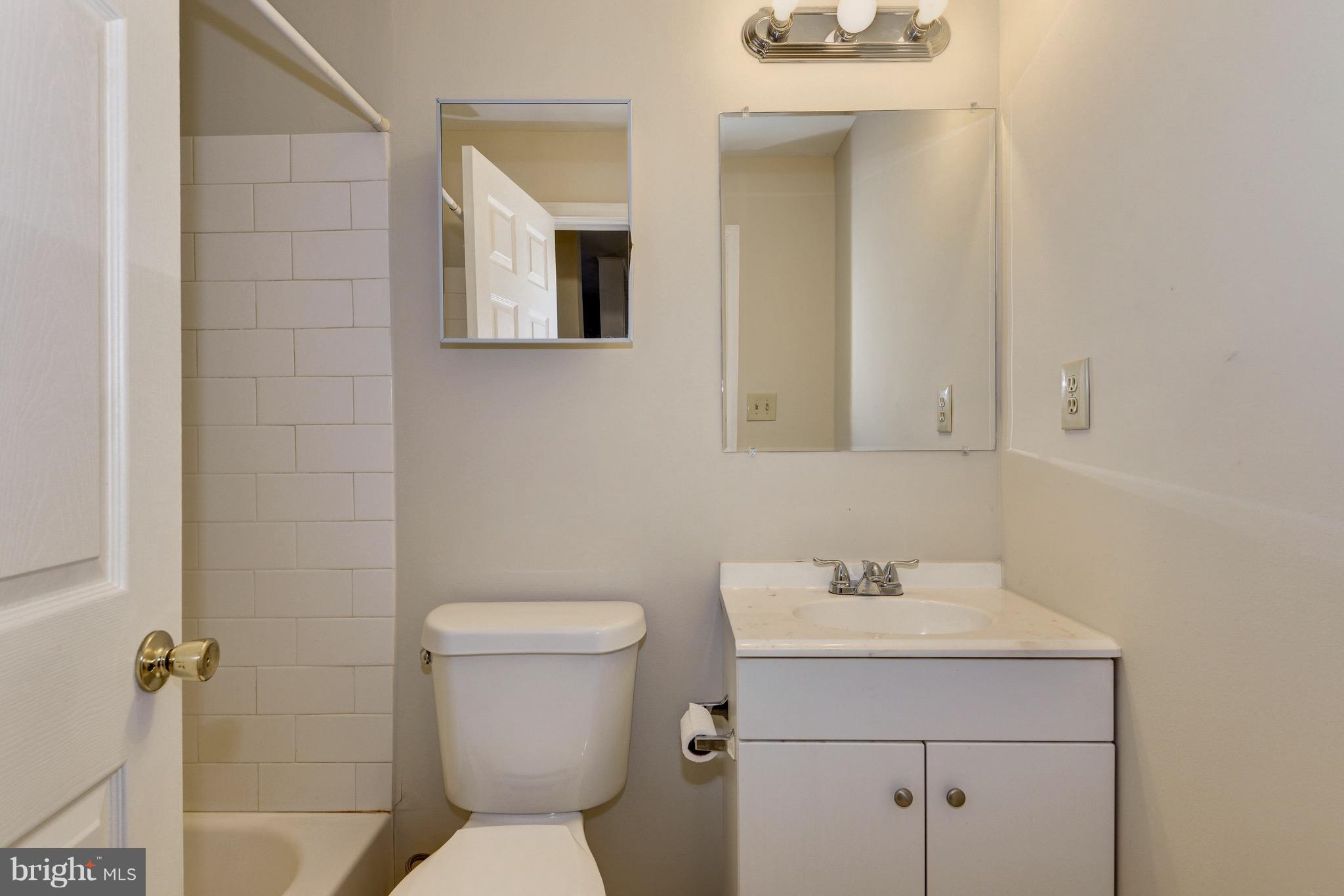 HARBOR HILLS - Residential