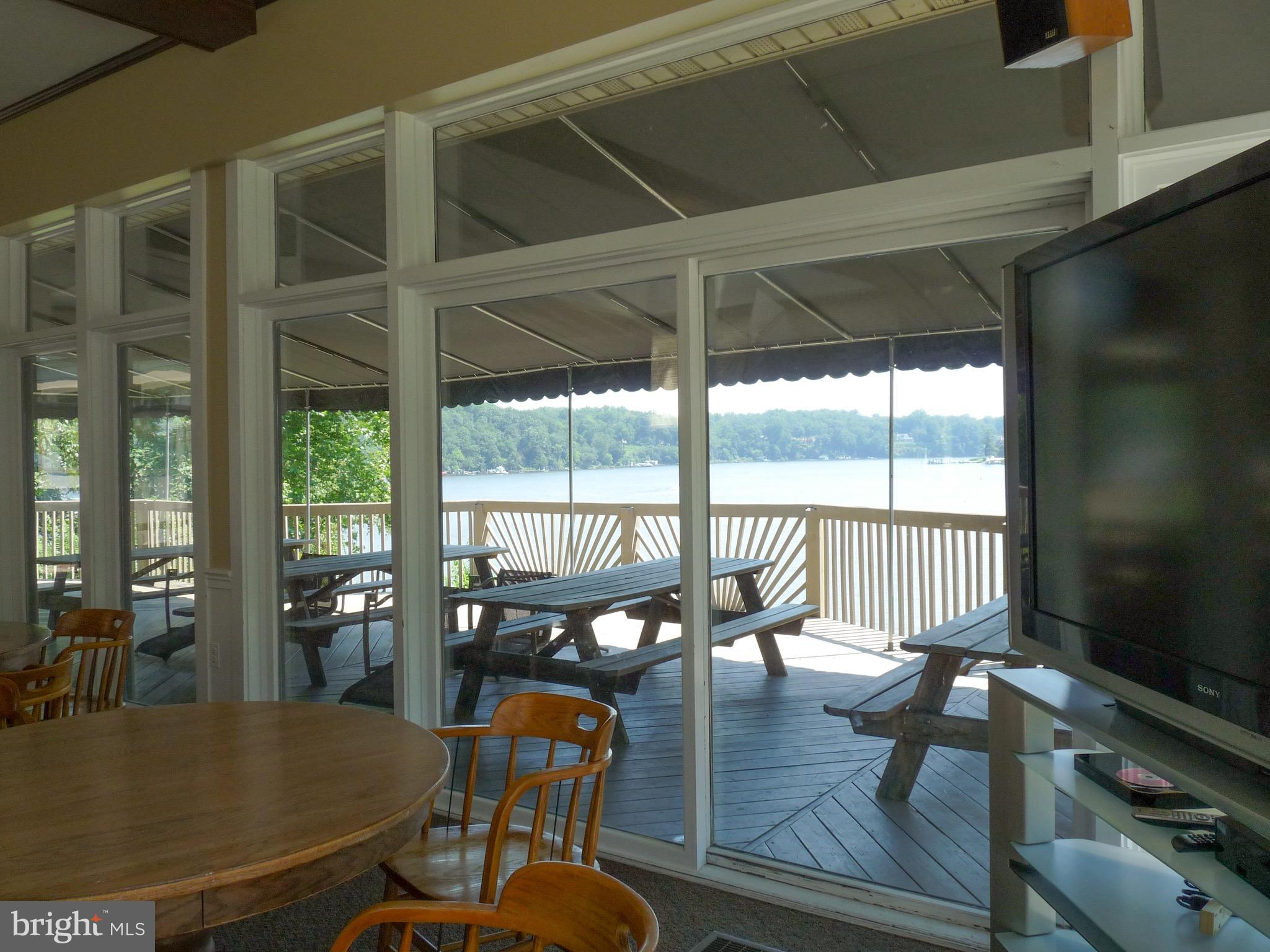 HARBOR HILLS - Residential