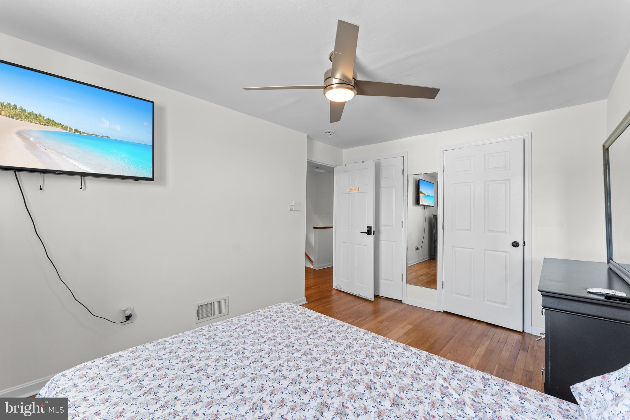 EASTFIELD - Residential