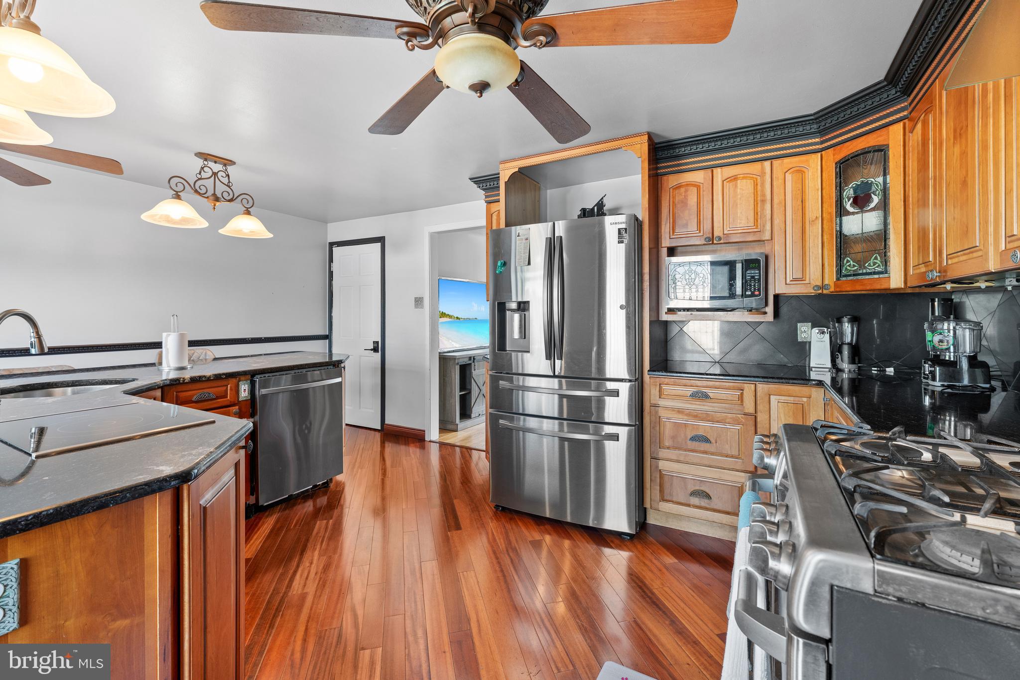 EASTFIELD - Residential