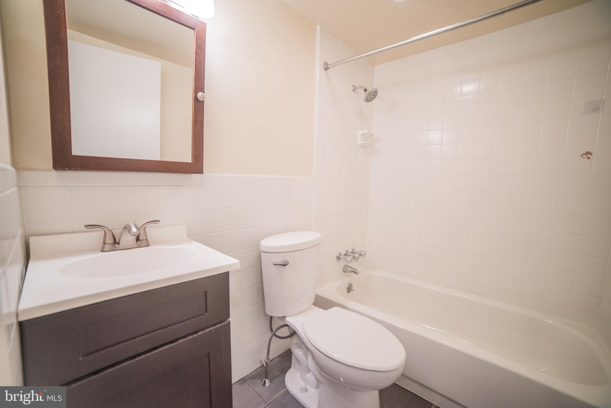 SOUTH STREET - Commercial Lease