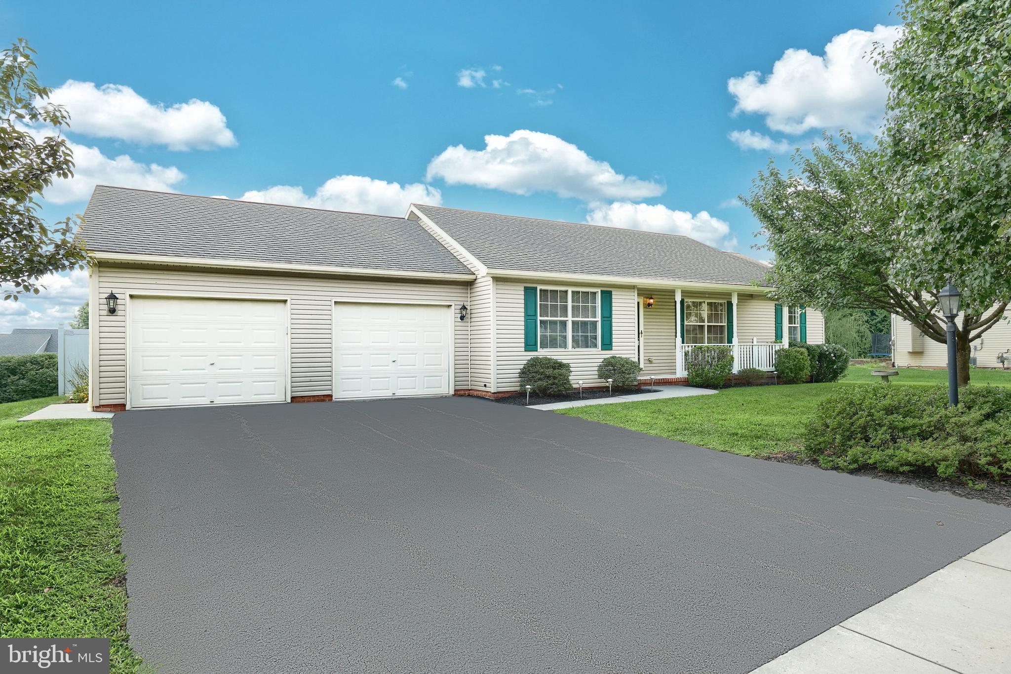 322 HILLSIDE DRIVE