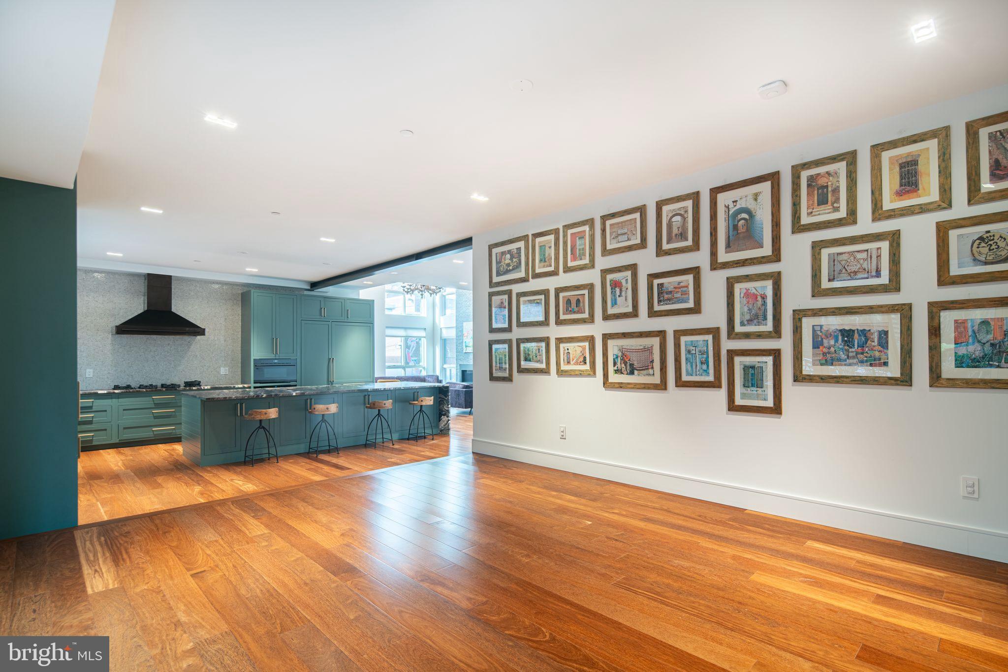 GRADUATE HOSPITAL - Residential