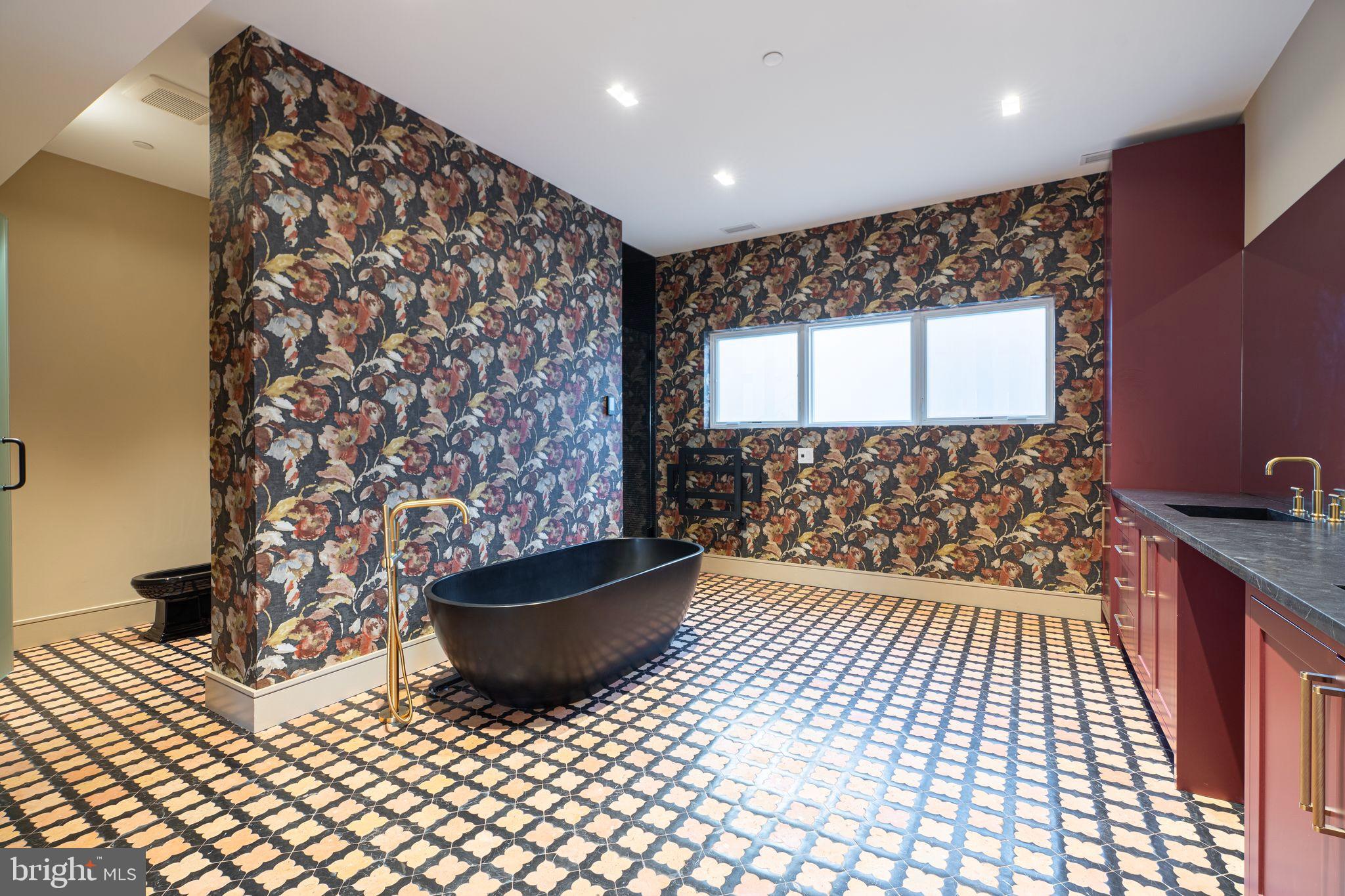 GRADUATE HOSPITAL - Residential