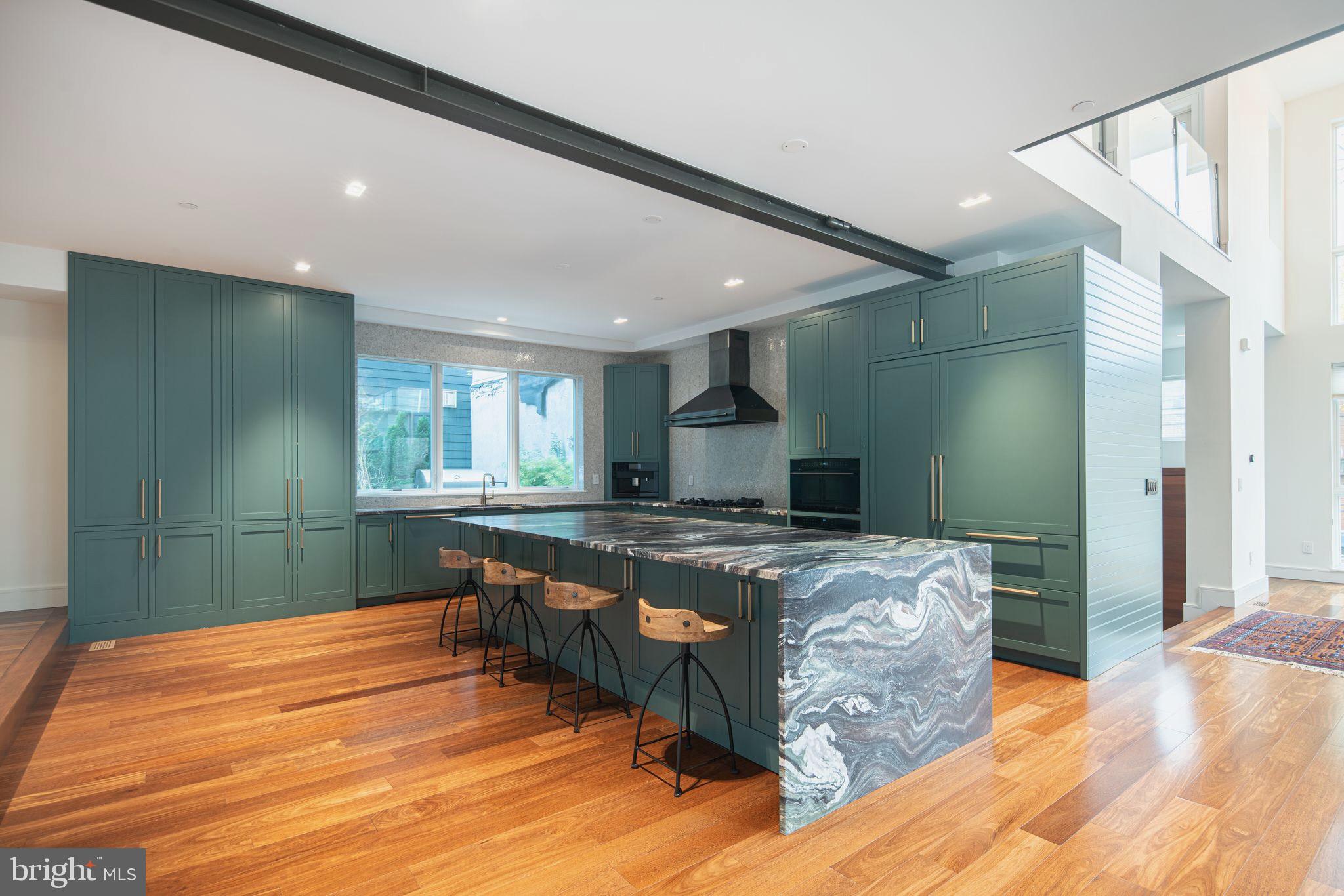 GRADUATE HOSPITAL - Residential