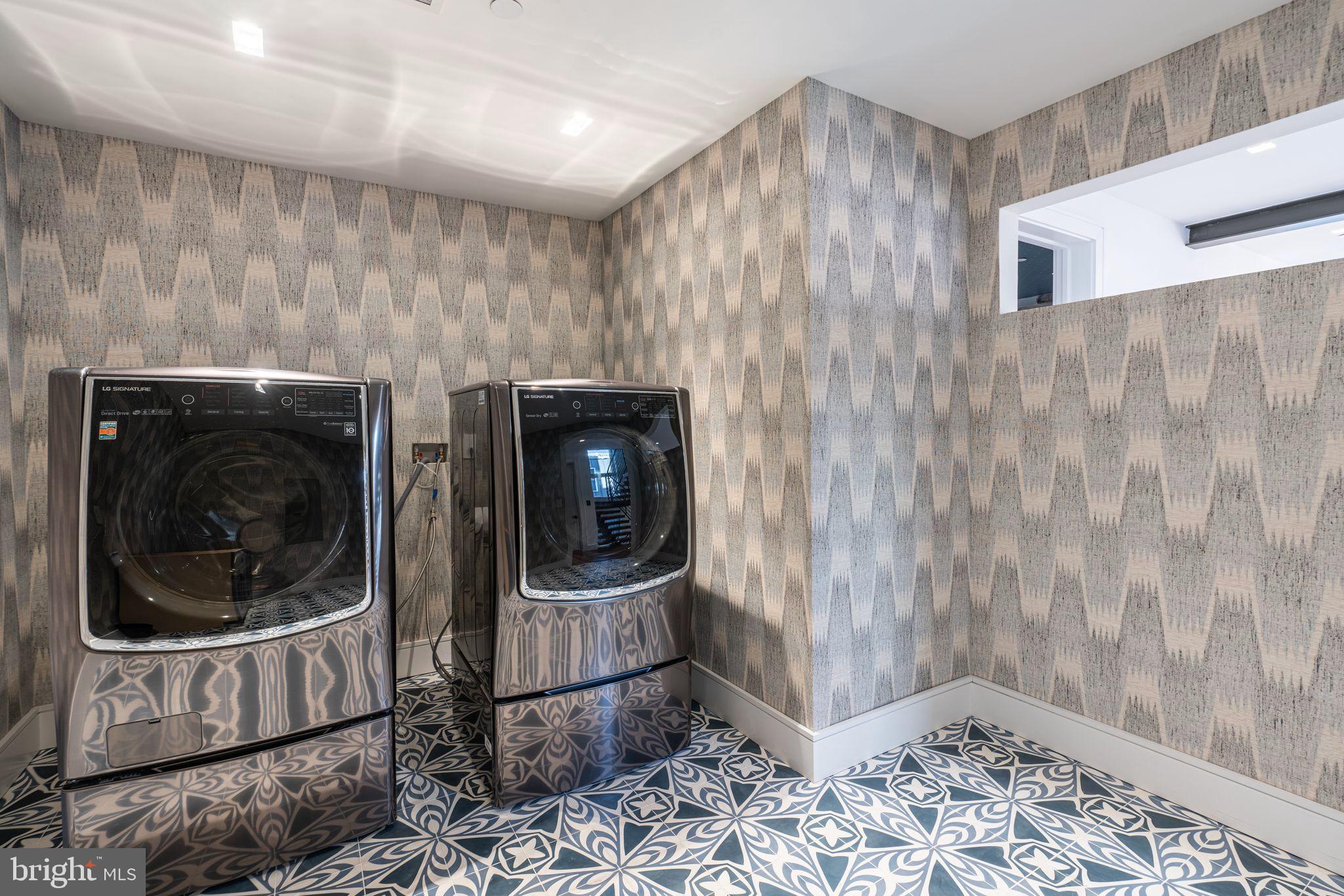 GRADUATE HOSPITAL - Residential