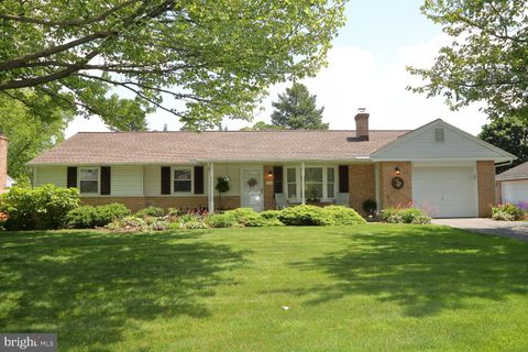 Photo of 1547 Duff Land Drive, Landisville, PA 17538 (MLS # PALA2050886)