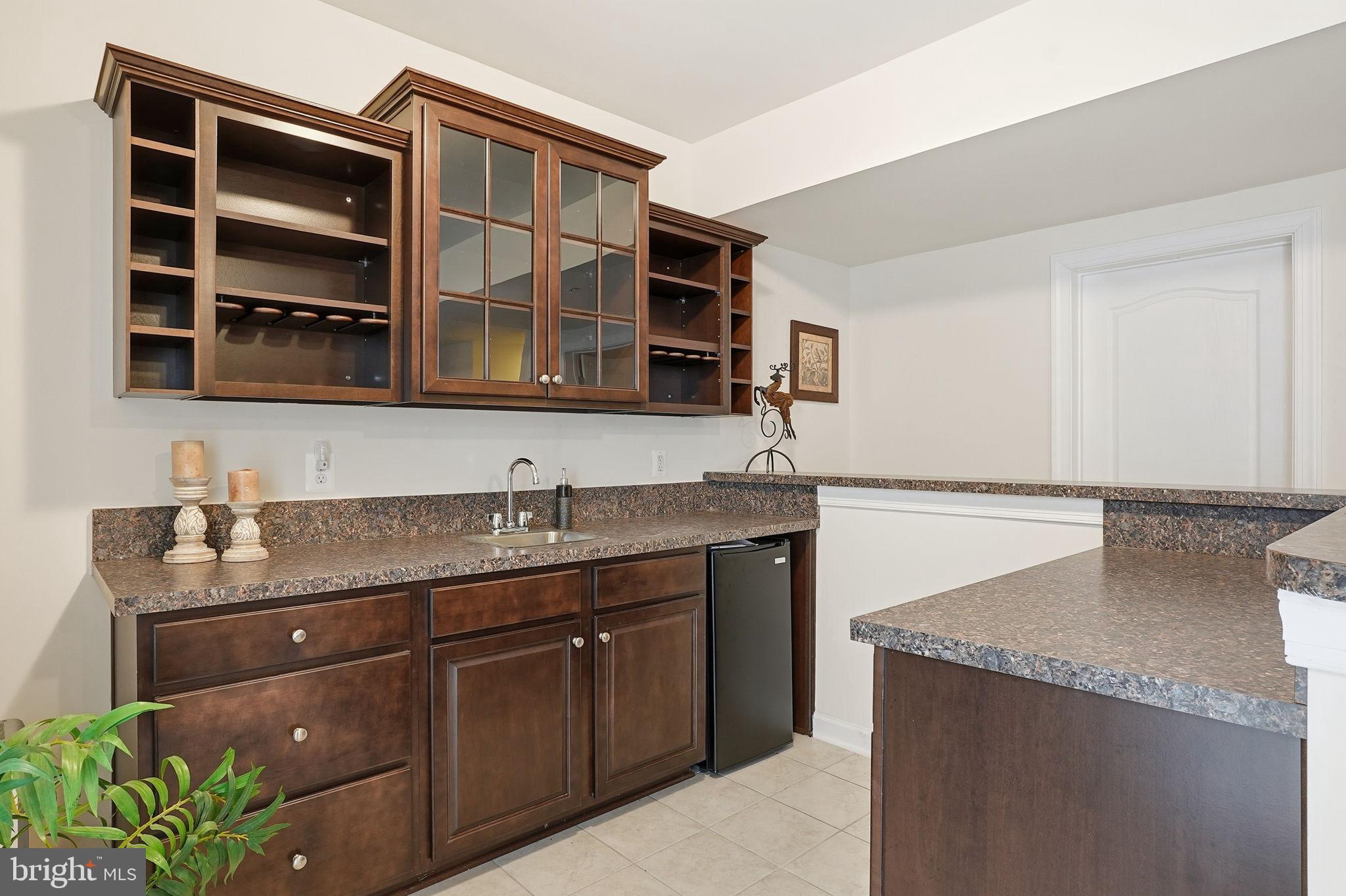 SOUTHPOINTE - Residential