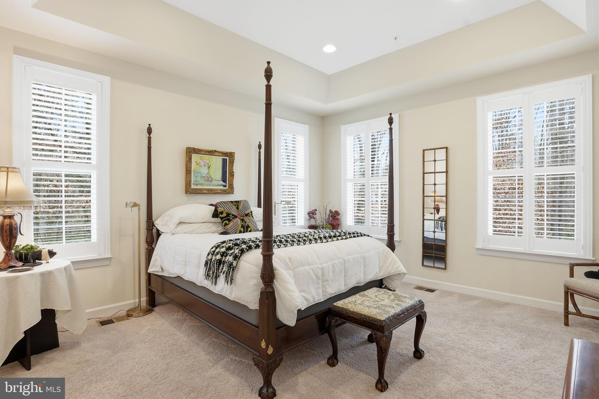 SOUTHPOINTE - Residential