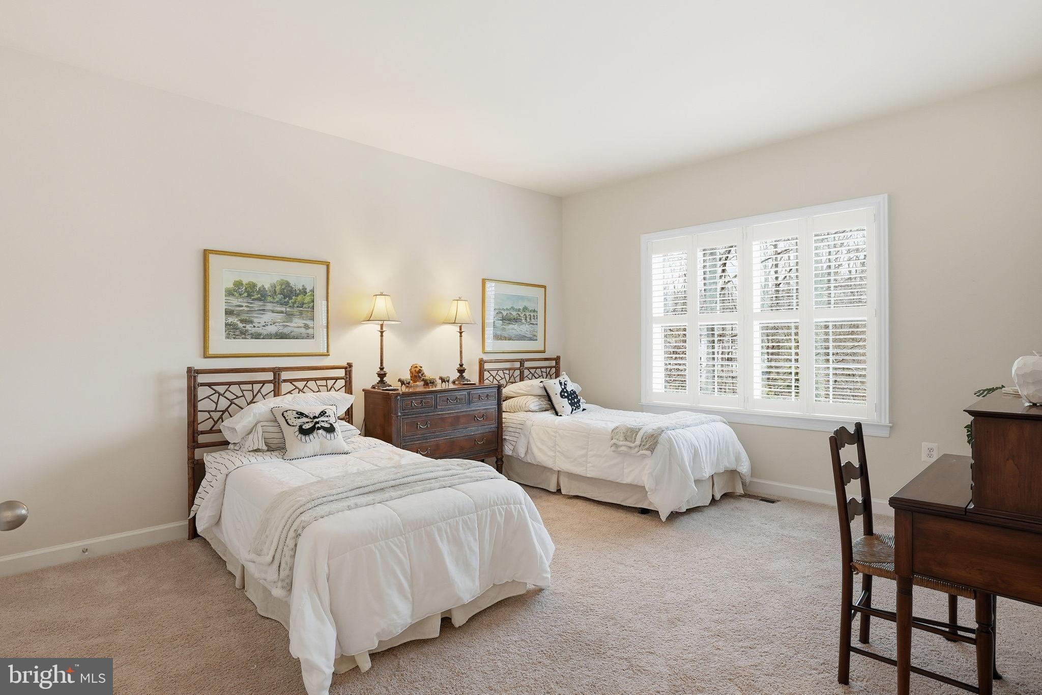 SOUTHPOINTE - Residential