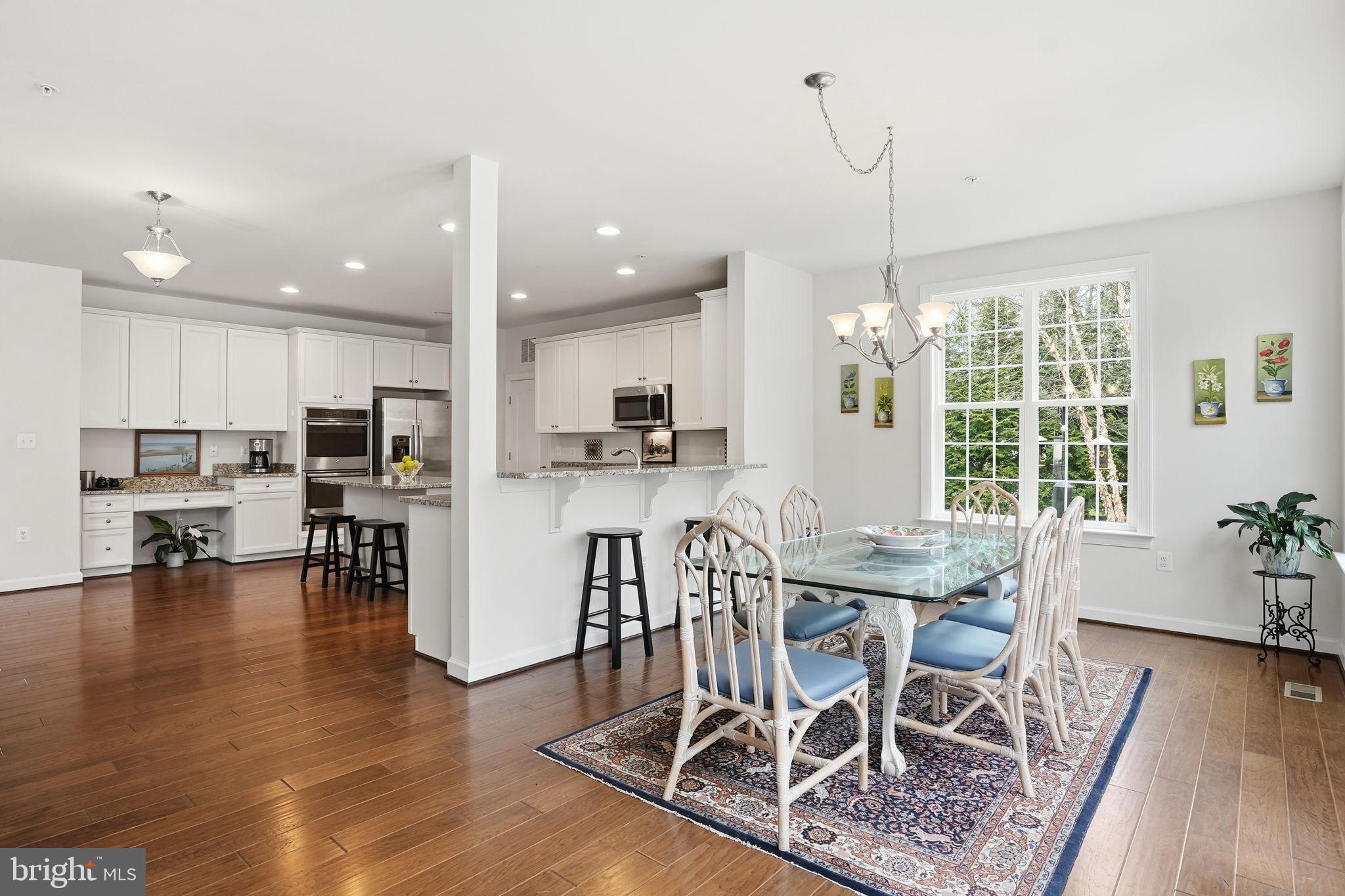 SOUTHPOINTE - Residential