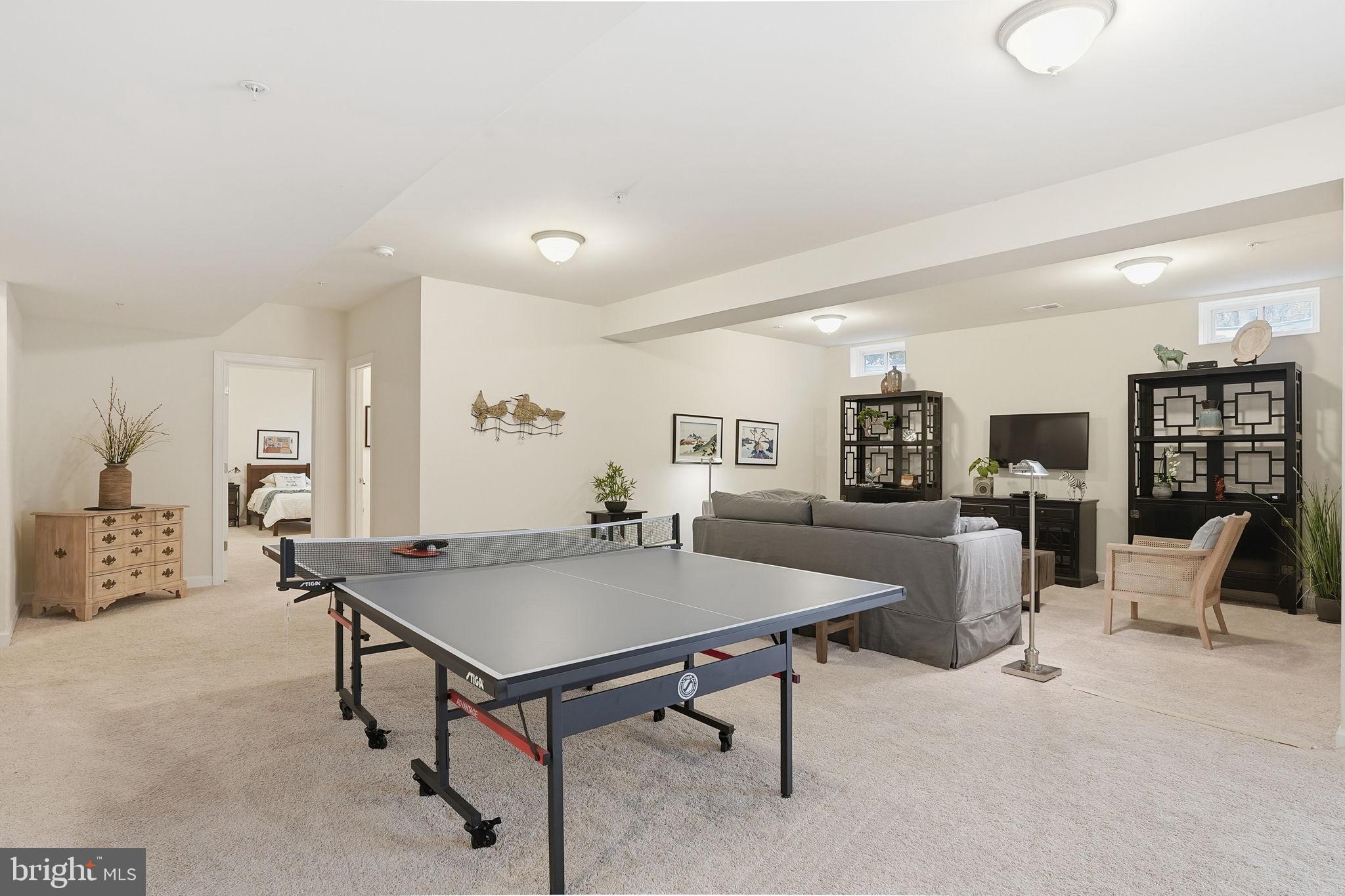 SOUTHPOINTE - Residential