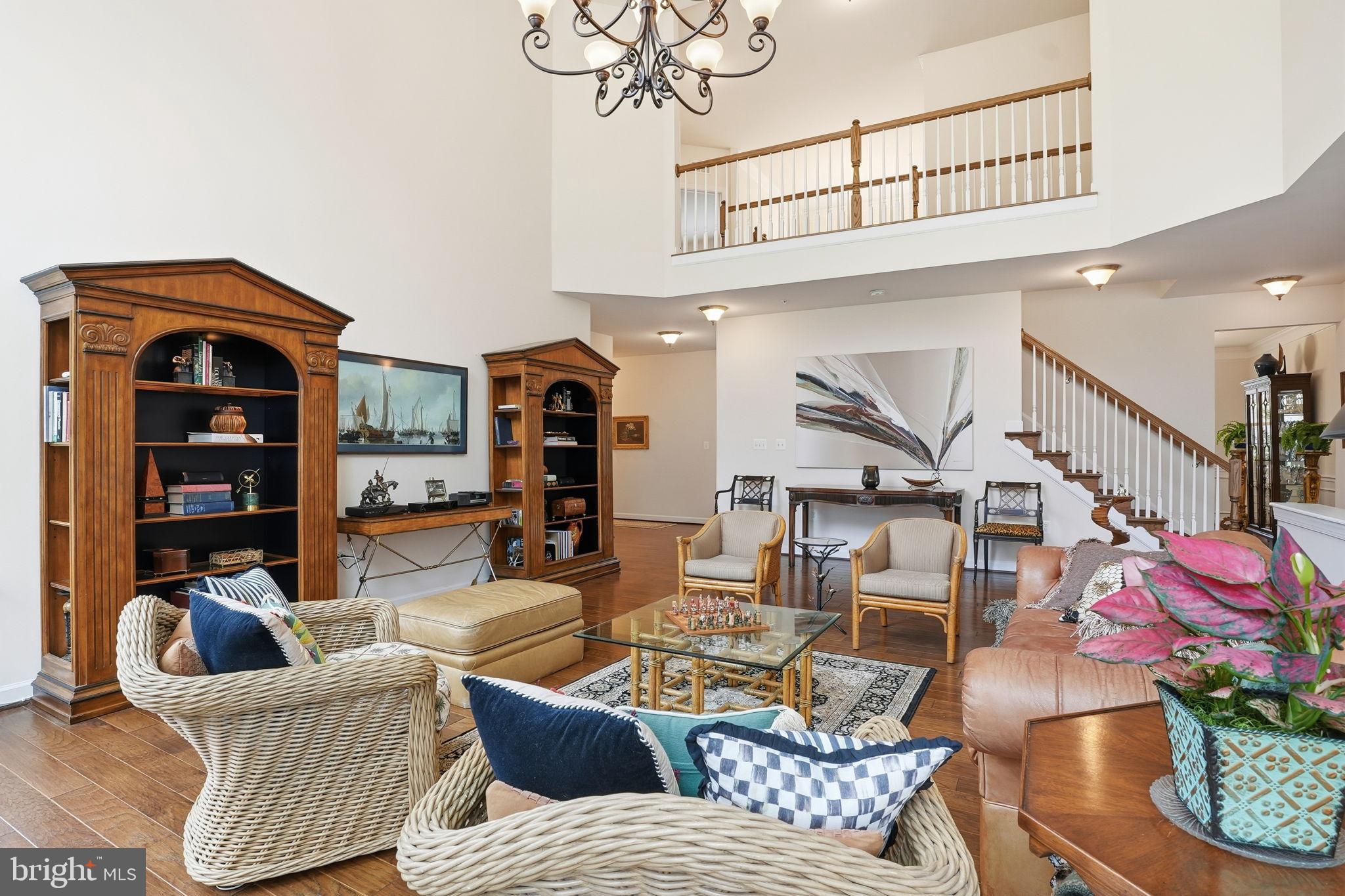 SOUTHPOINTE - Residential