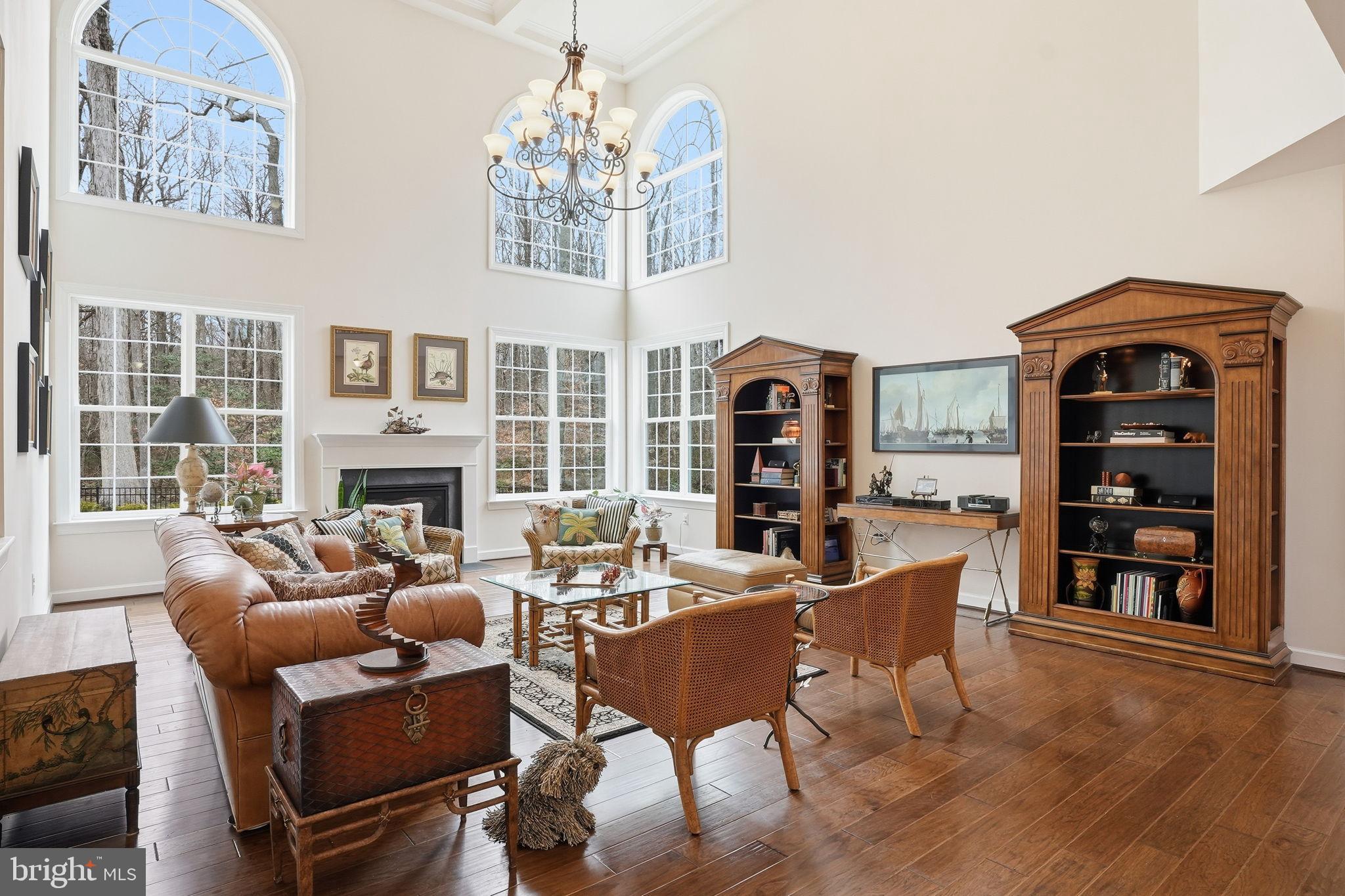 SOUTHPOINTE - Residential