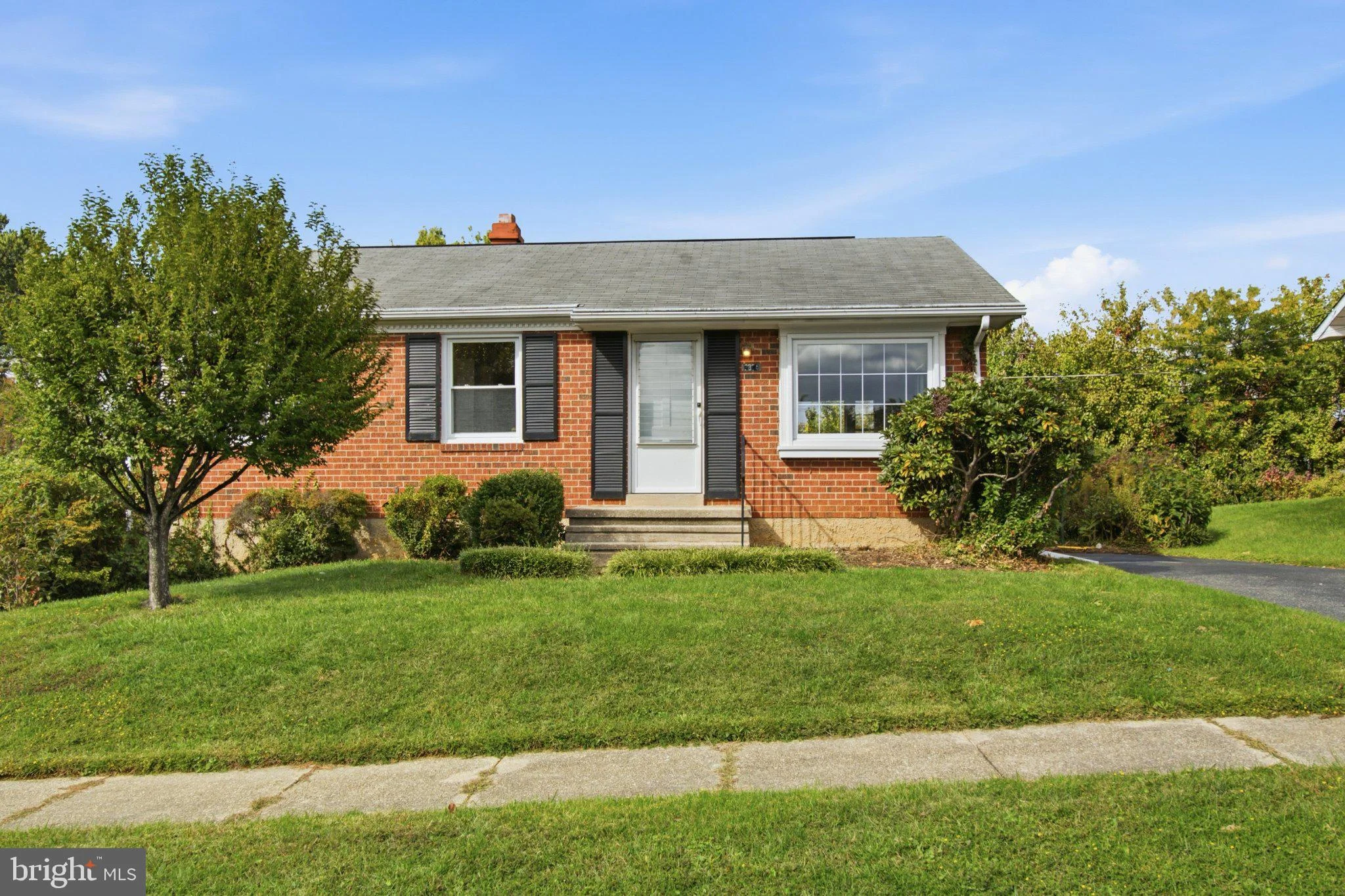 2304 Weathervane Road, Parkville, MD 21234