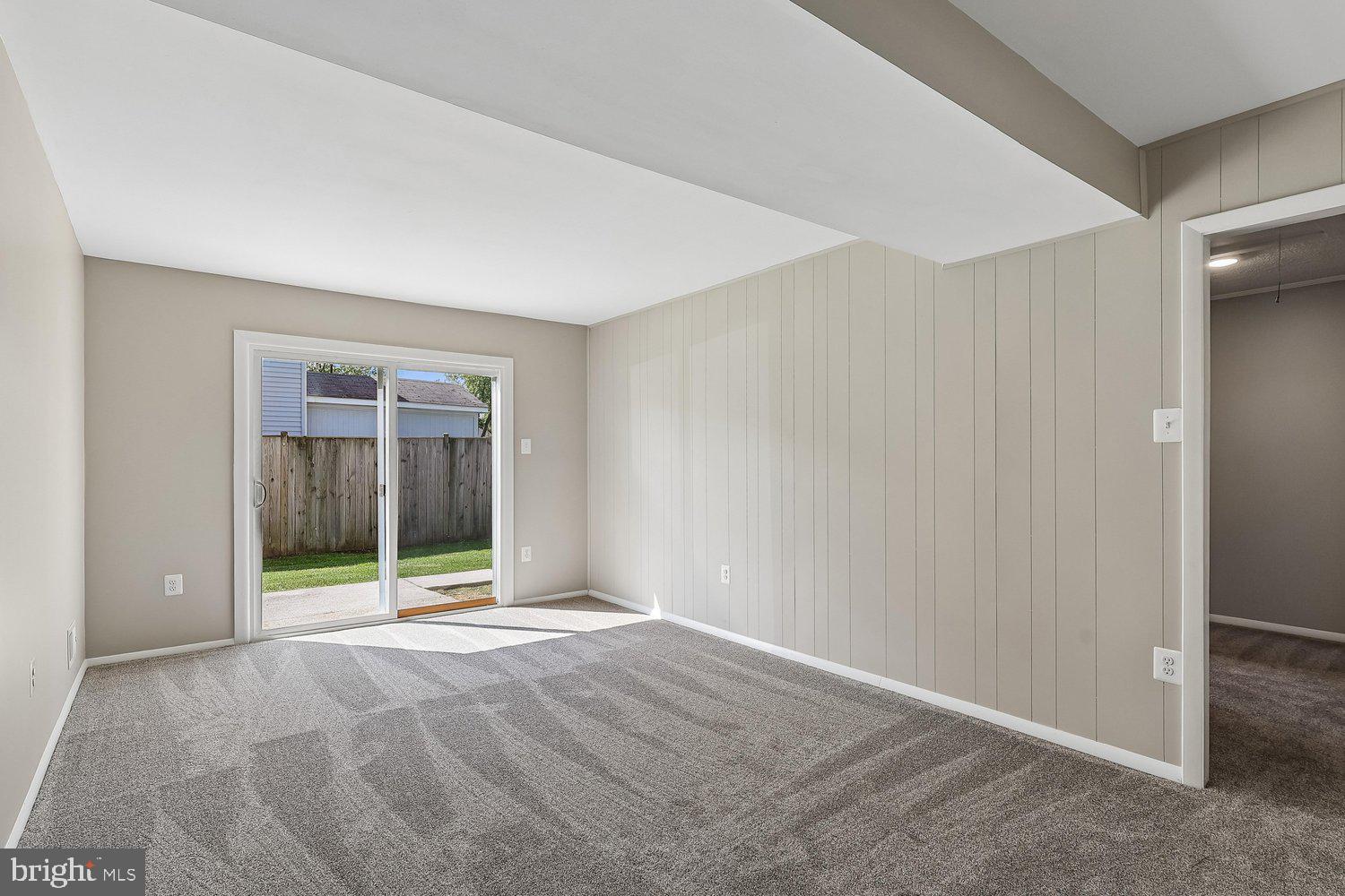 FOUR SEASONS ESTATES - Residential