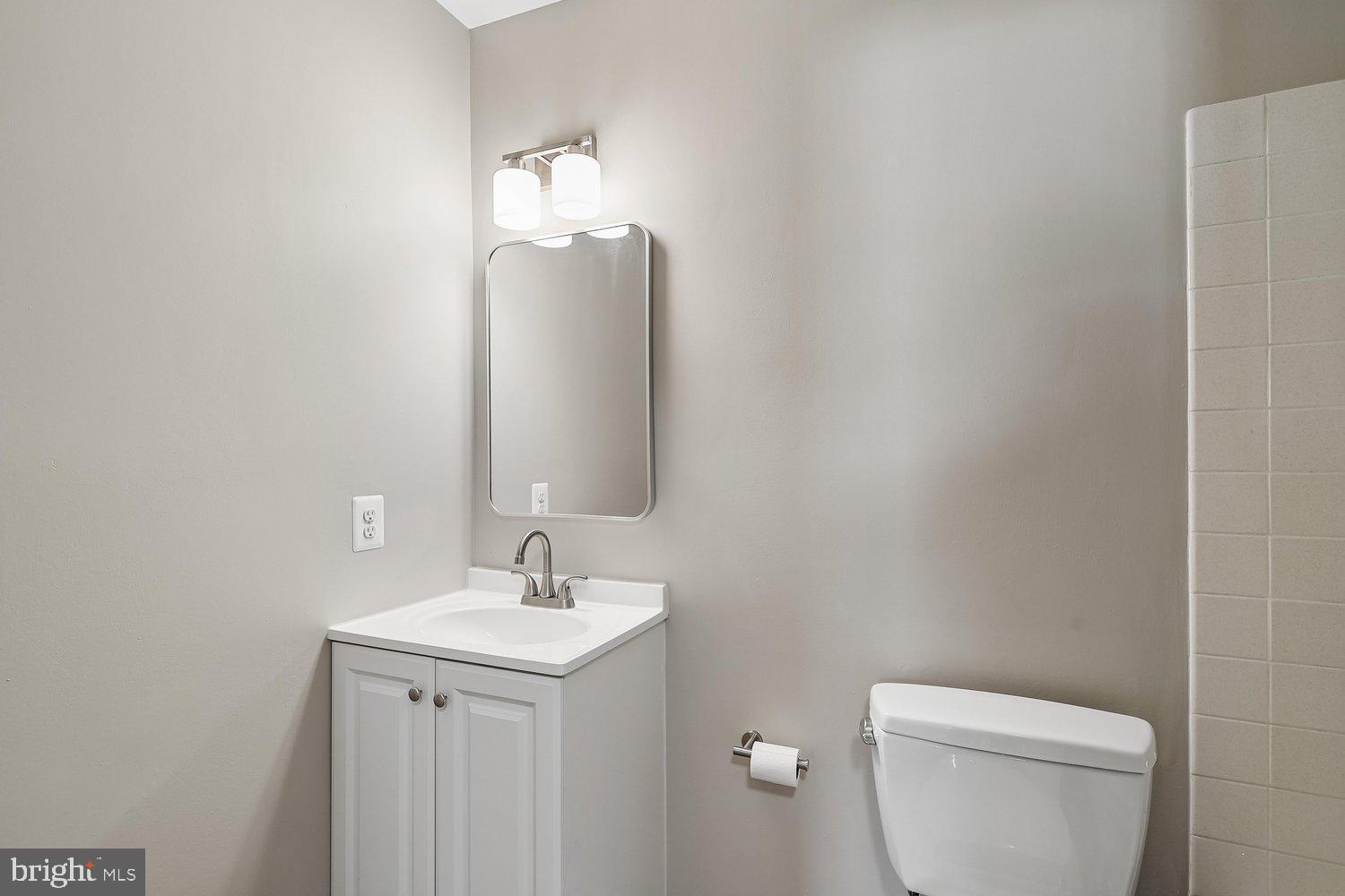 FOUR SEASONS ESTATES - Residential