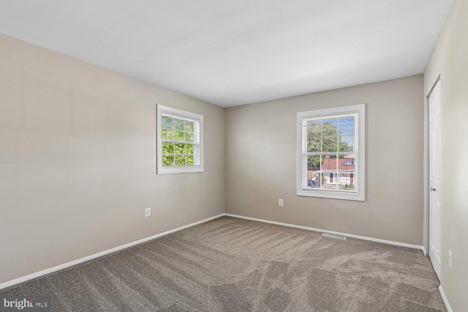 FOUR SEASONS ESTATES - Residential