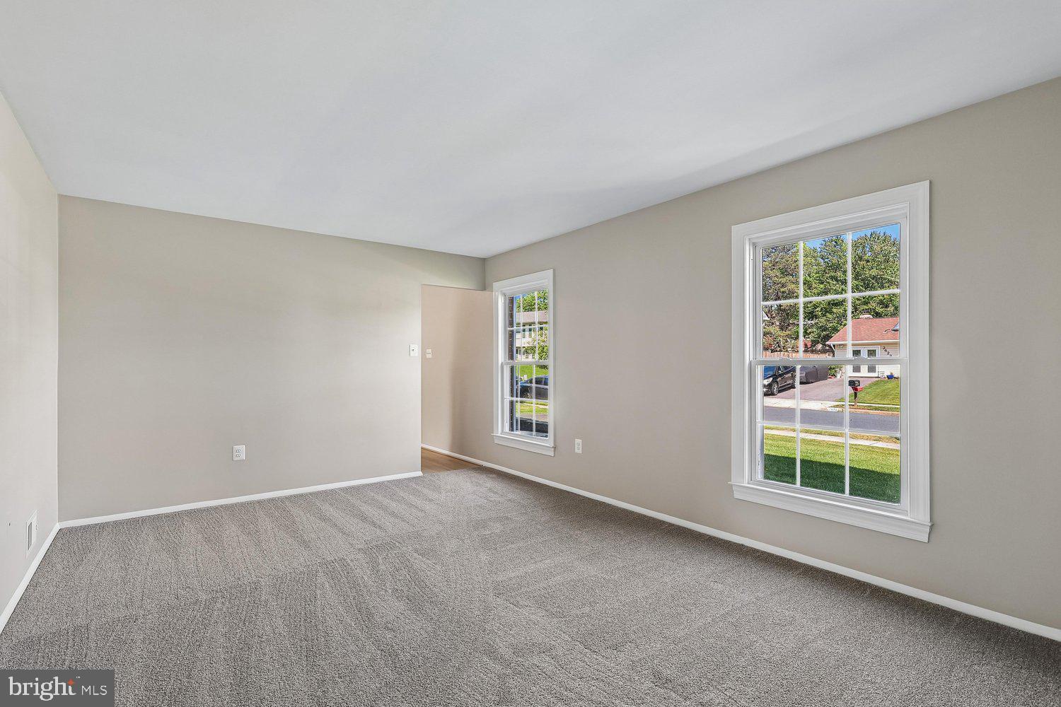 FOUR SEASONS ESTATES - Residential