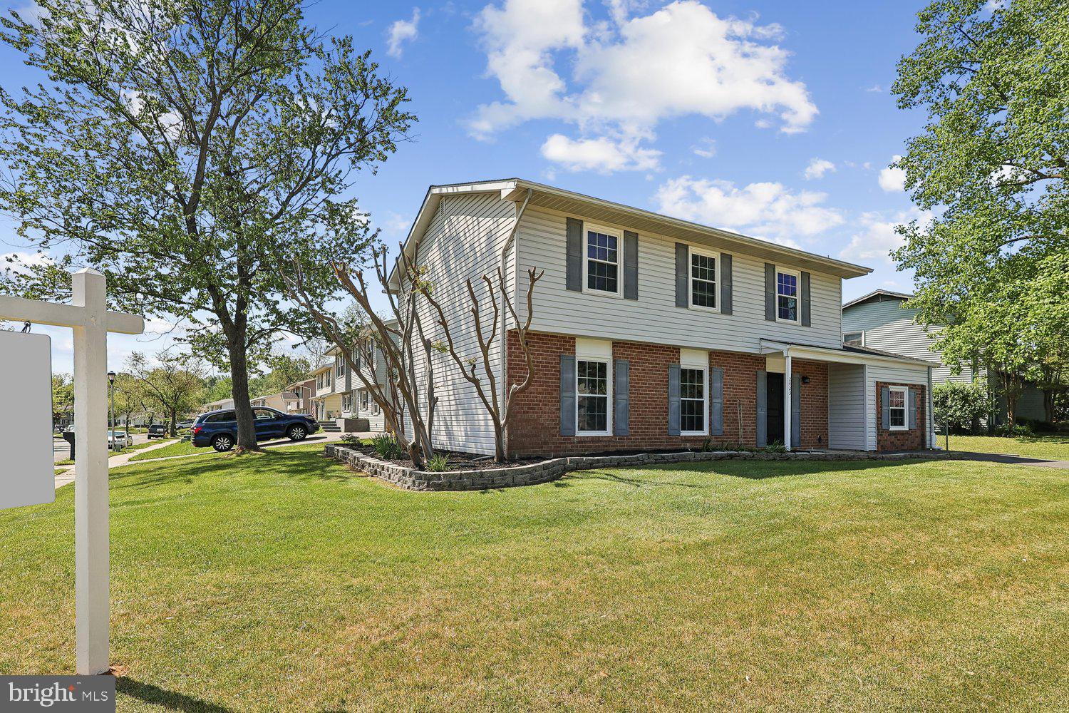 FOUR SEASONS ESTATES - Residential