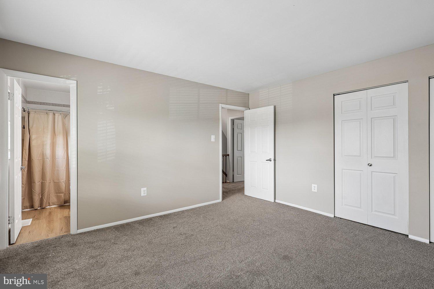 FOUR SEASONS ESTATES - Residential