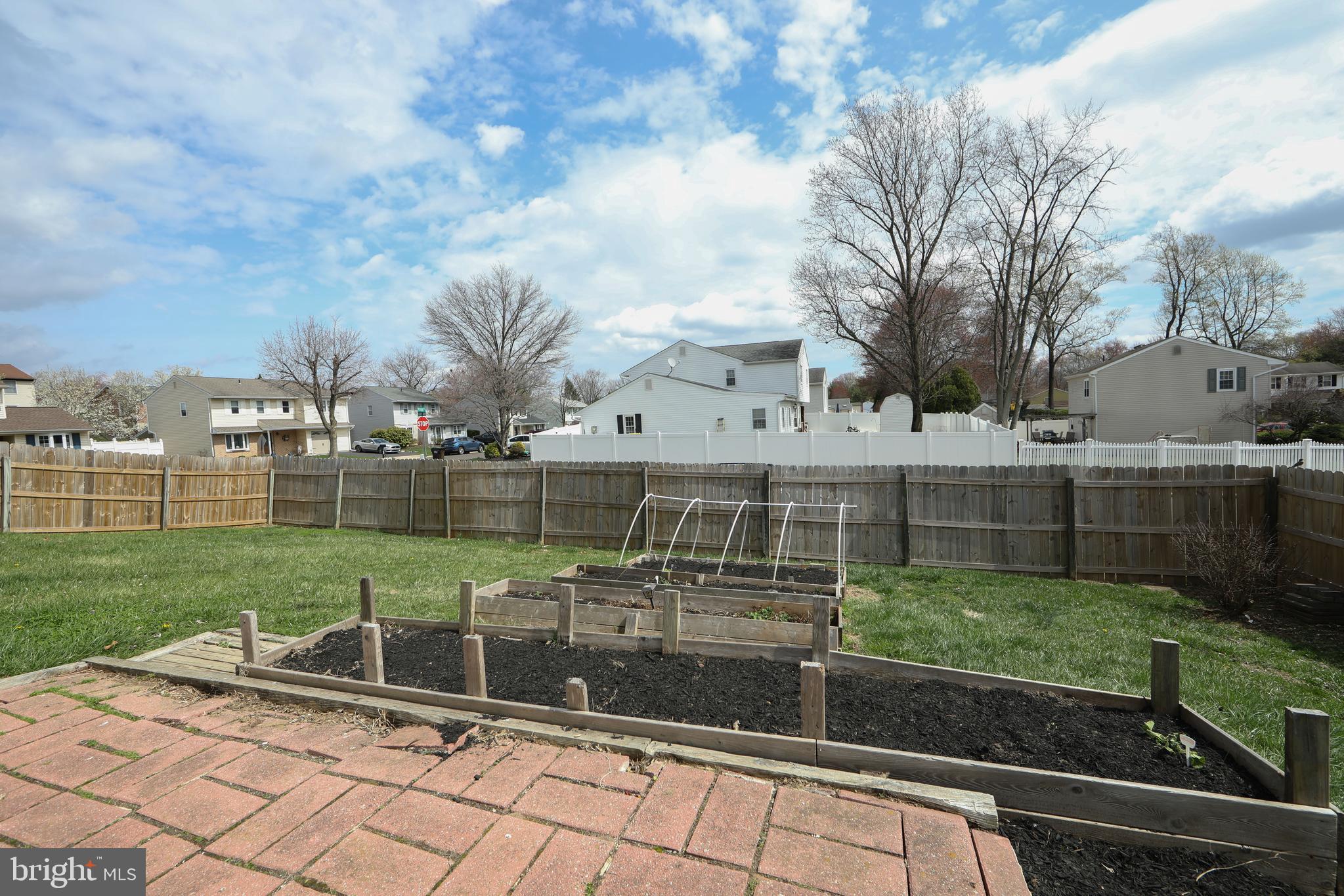 SALEM POINT - Residential