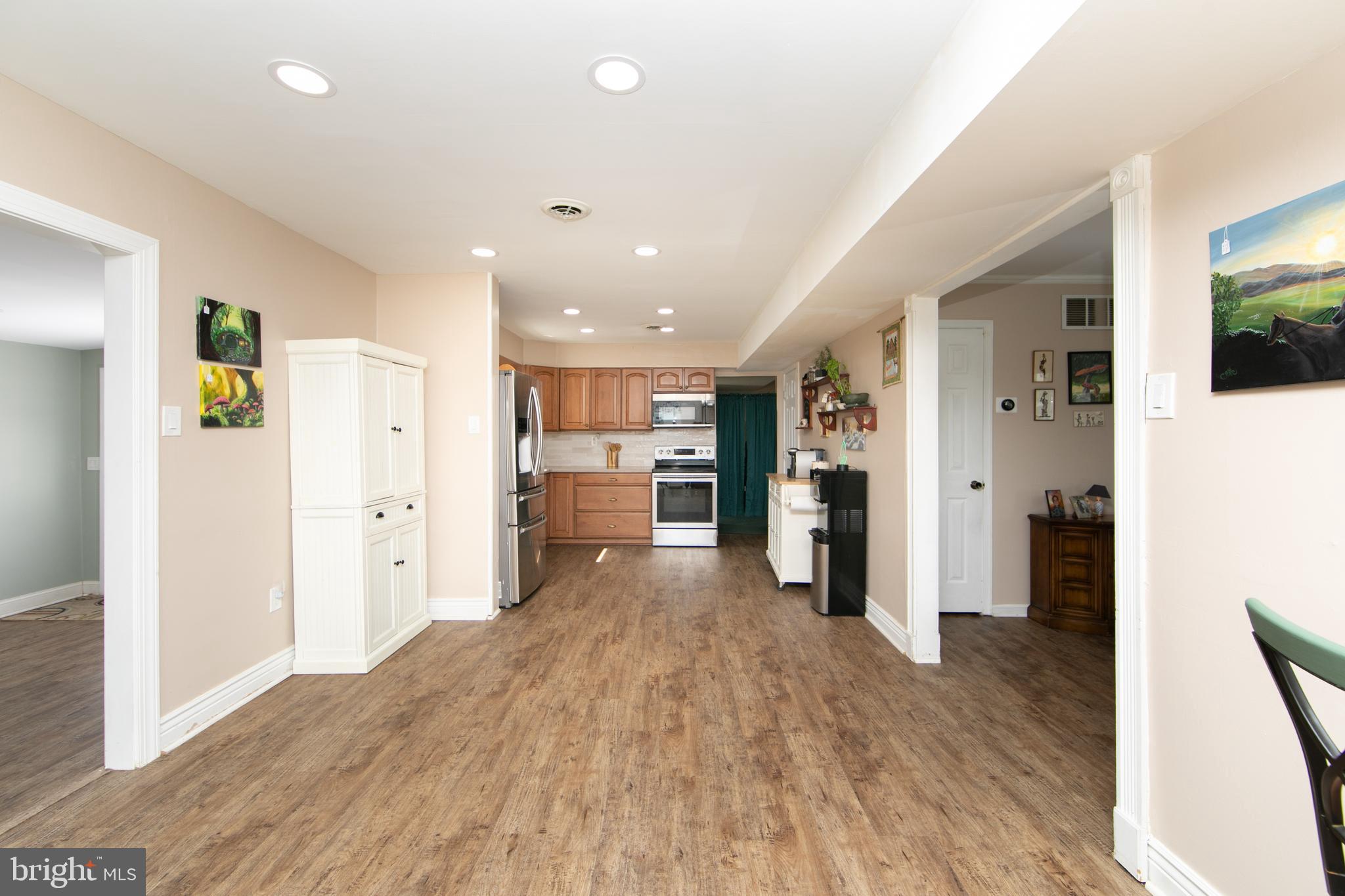 SALEM POINT - Residential