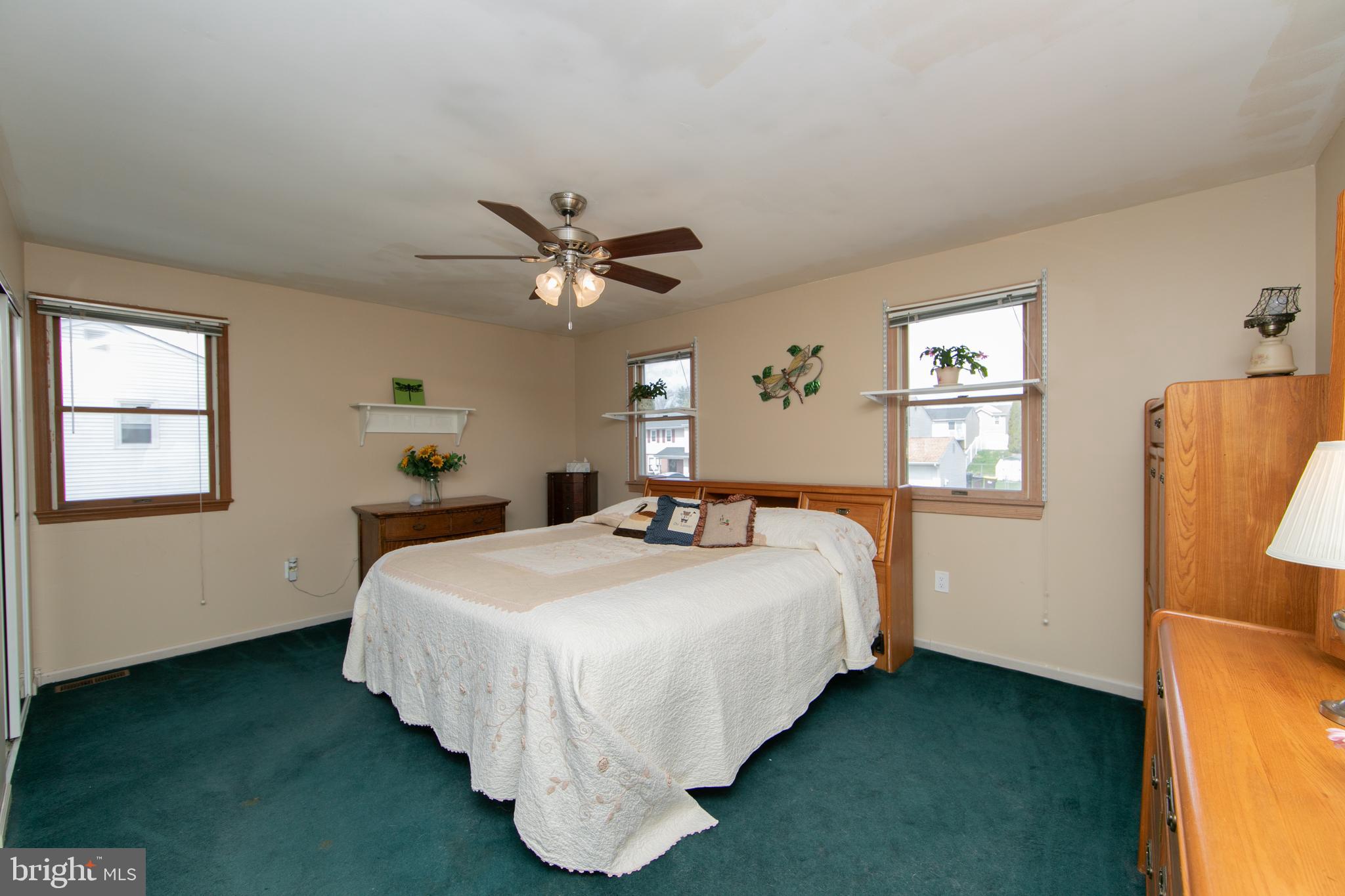 SALEM POINT - Residential