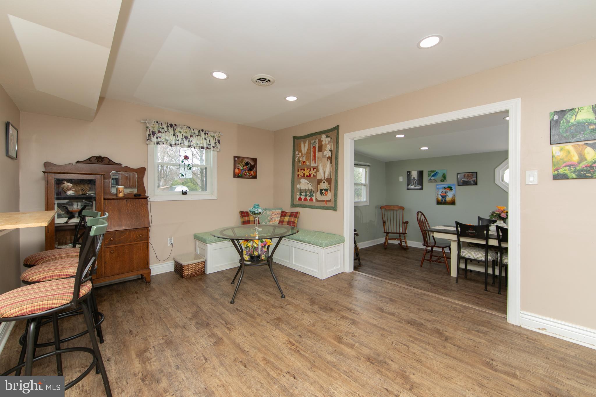 SALEM POINT - Residential