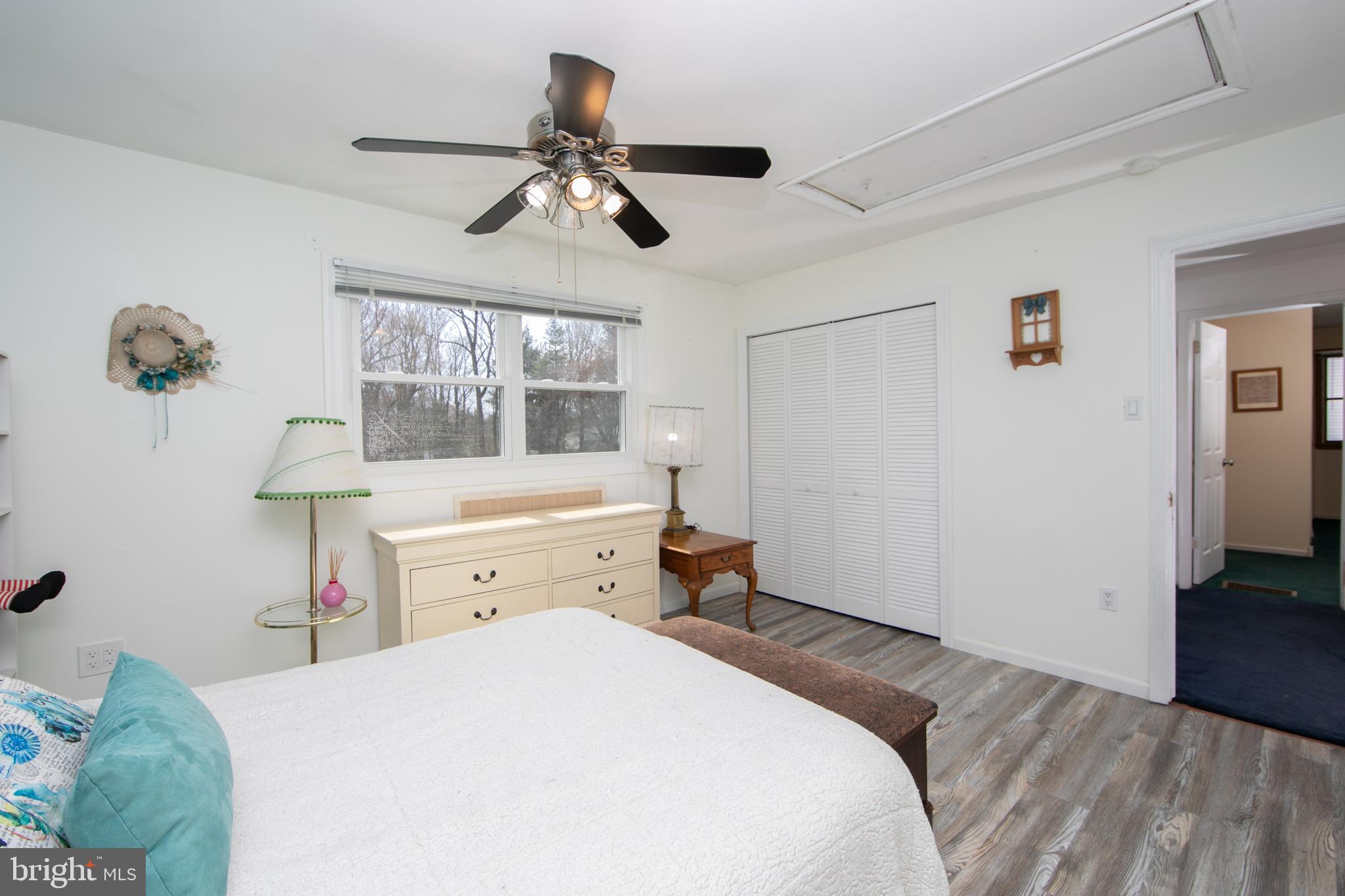 SALEM POINT - Residential