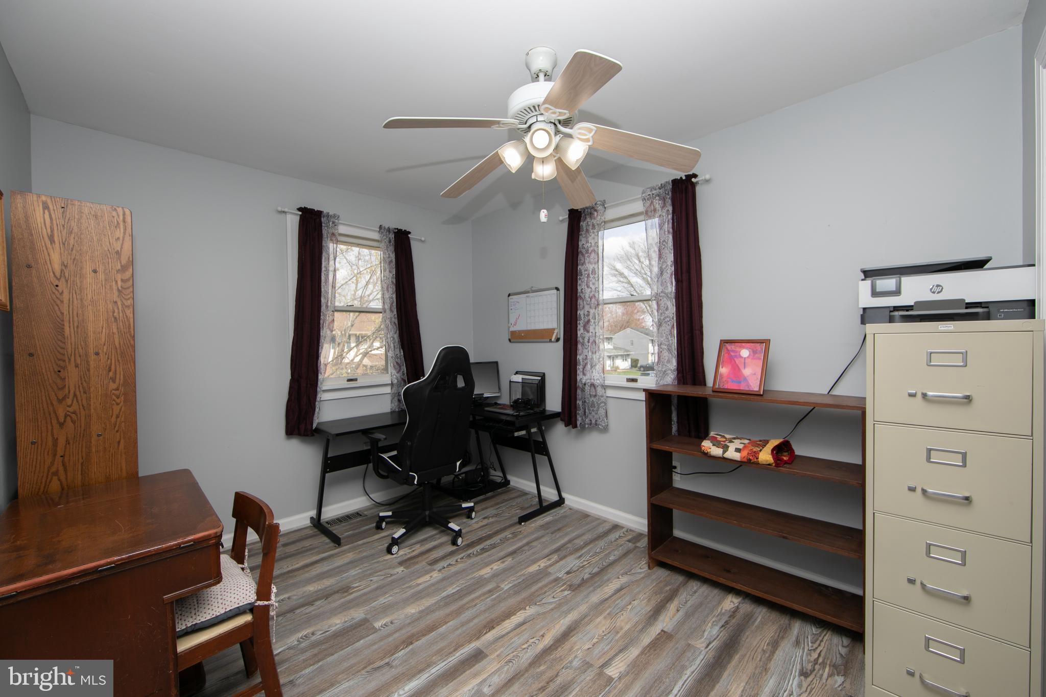 SALEM POINT - Residential