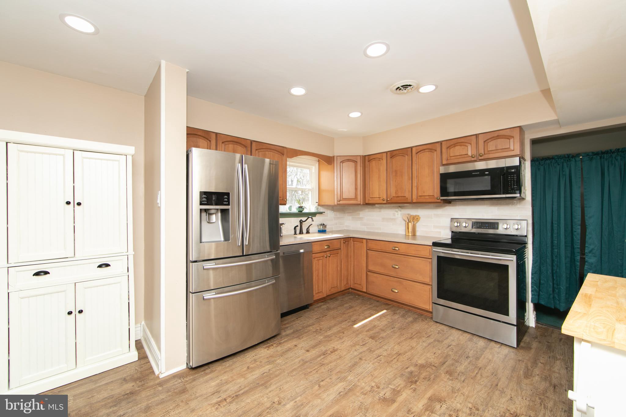 SALEM POINT - Residential