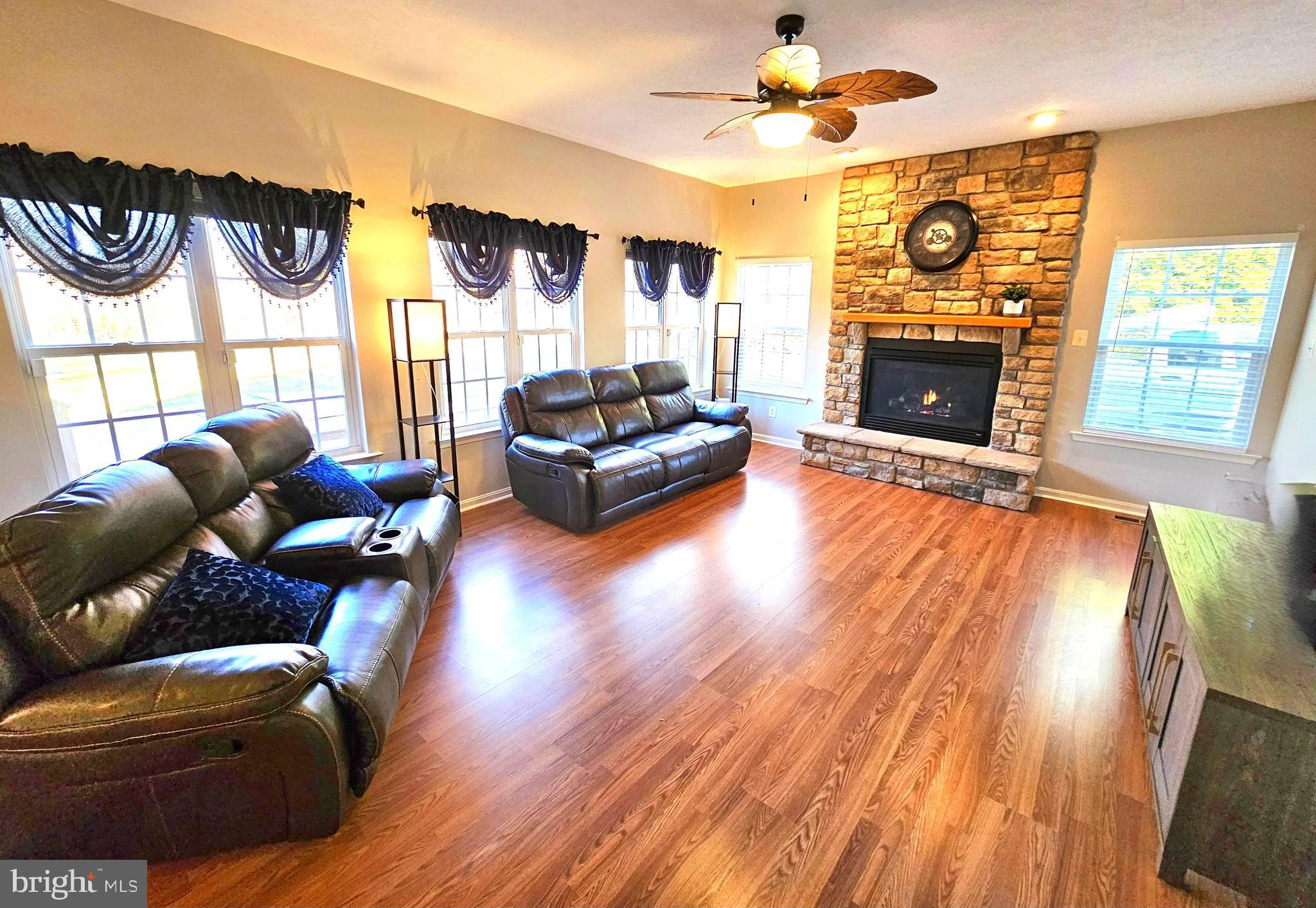 ESTATES OF WALNUT LANE - Residential