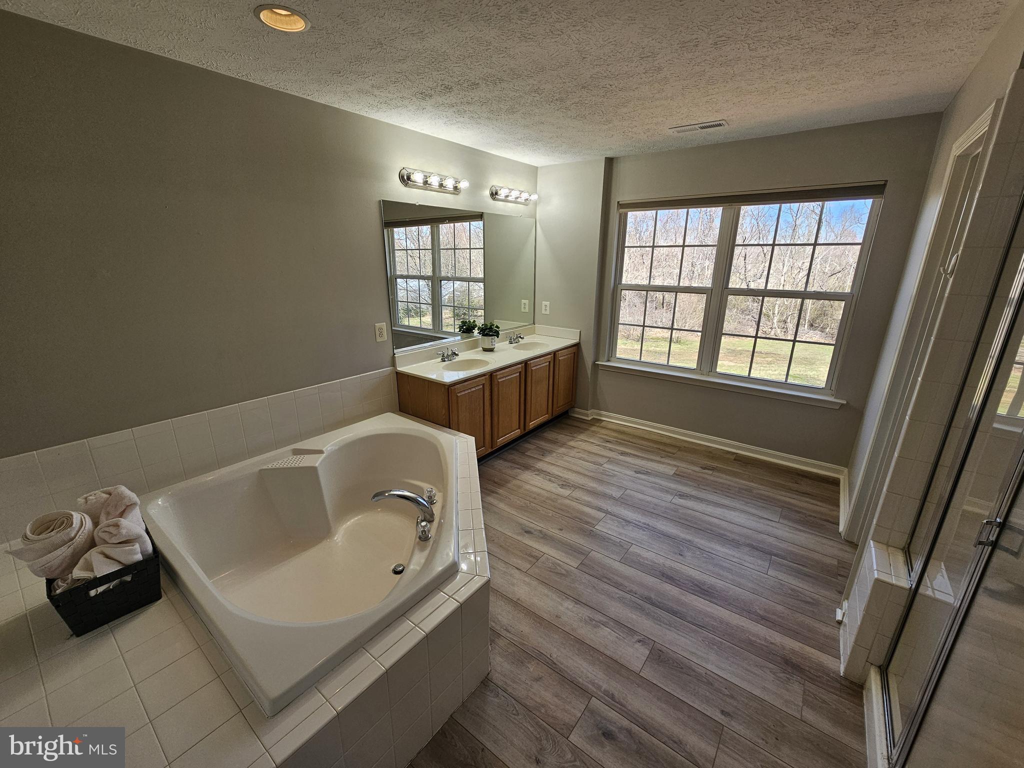 ESTATES OF WALNUT LANE - Residential