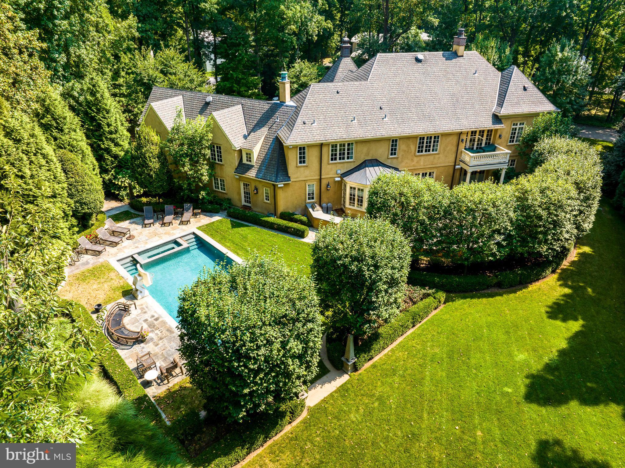 BRYN MAWR - Residential