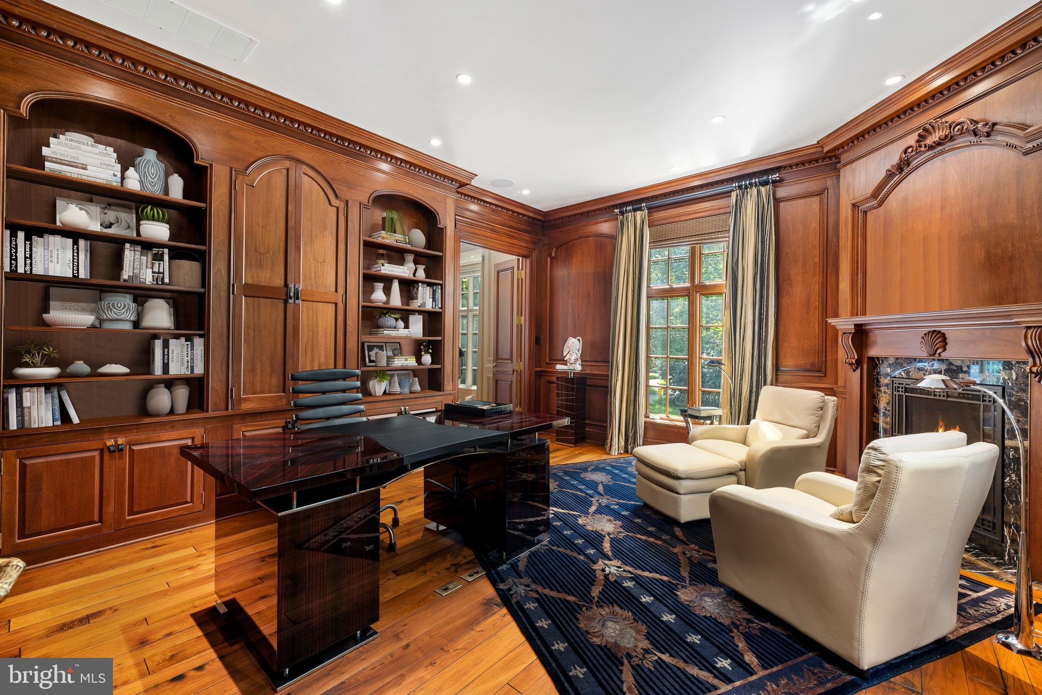 BRYN MAWR - Residential