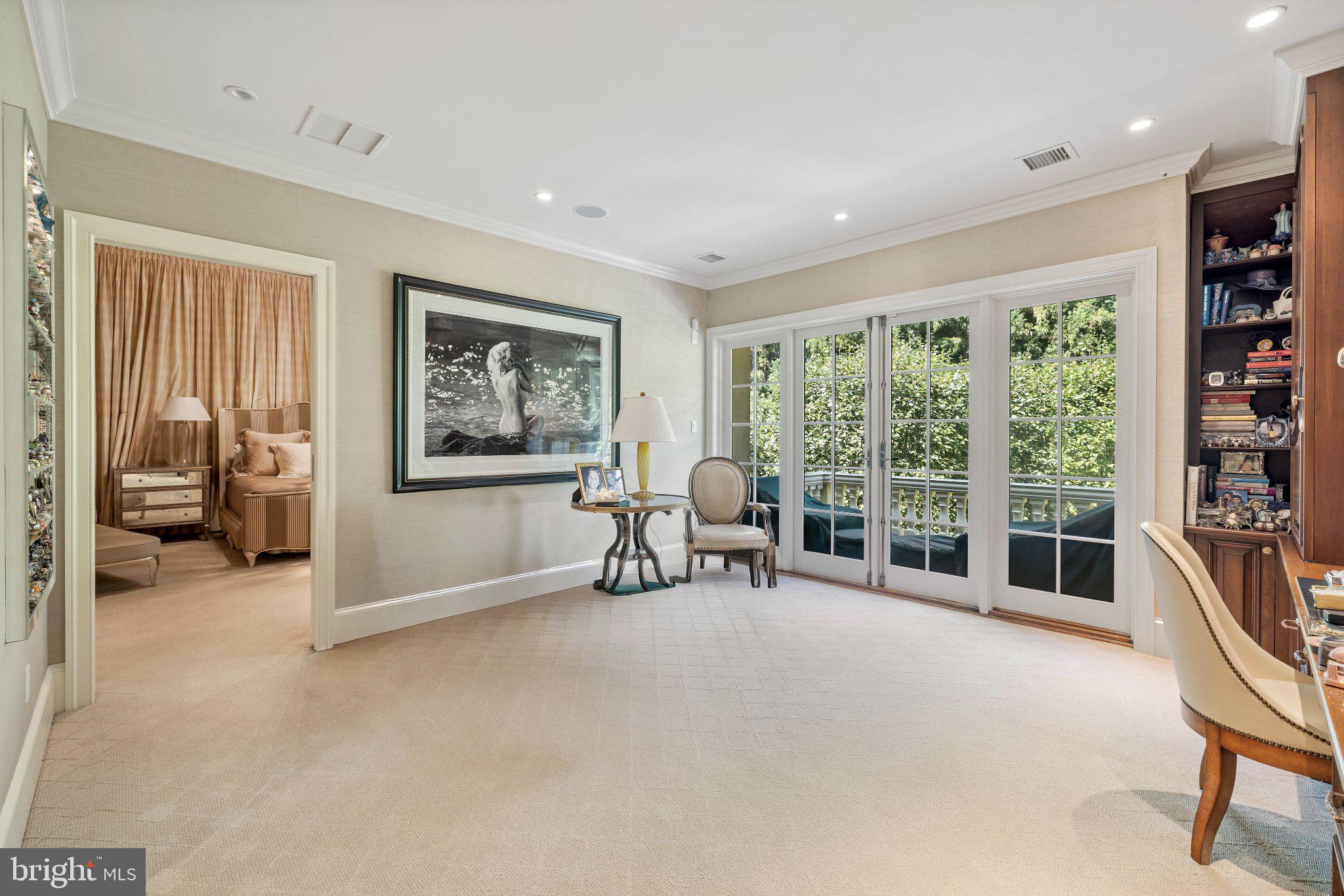 BRYN MAWR - Residential