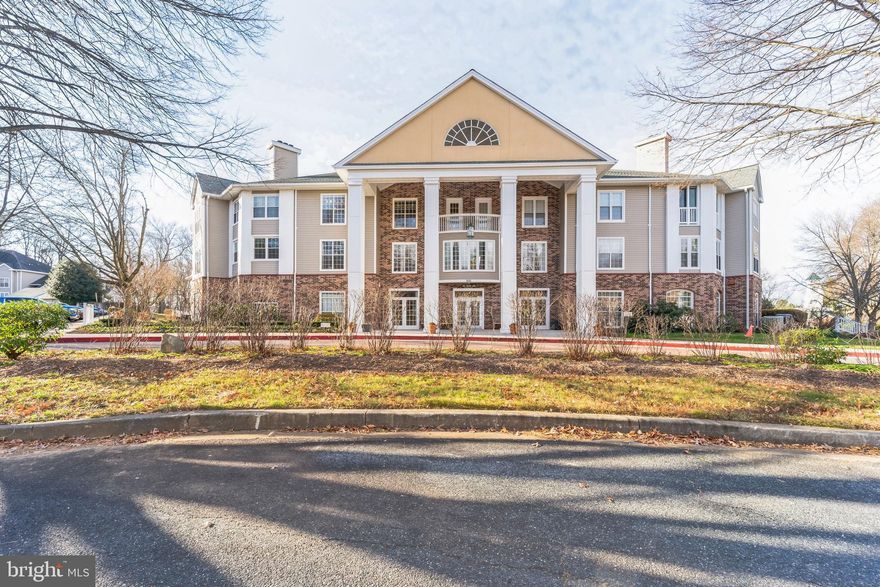 Welcome home! This is a charming 1 bedroom, 1 bath condo in English Country Manor. This condo unit is located within the main clubhouse building, so residents will be sure to enjoy the convenience of the community amenities just steps away from the front door! The community offers a clubhouse/lounge area with a kitchen, a fitness center, and a pool. This condo unit has been updated throughout with new plank flooring, updated bathroom with marble counter, tasteful kitchen with Corian countertops, and a private deck. This home also has a decorative fireplace, large laundry room with full-sized washer/dryer, and tons of natural light.

650+ credit scores are required of all adults 19+ living in the home. Household income must be at least 3x the monthly rent and must be documented/verifiable. All adults must have a clean rental history with no prior court filings for non-payment of rent or evictions in the last 5 years. Small dogs under 25lbs are taken on a case-by-case basis (sorry, no cats).