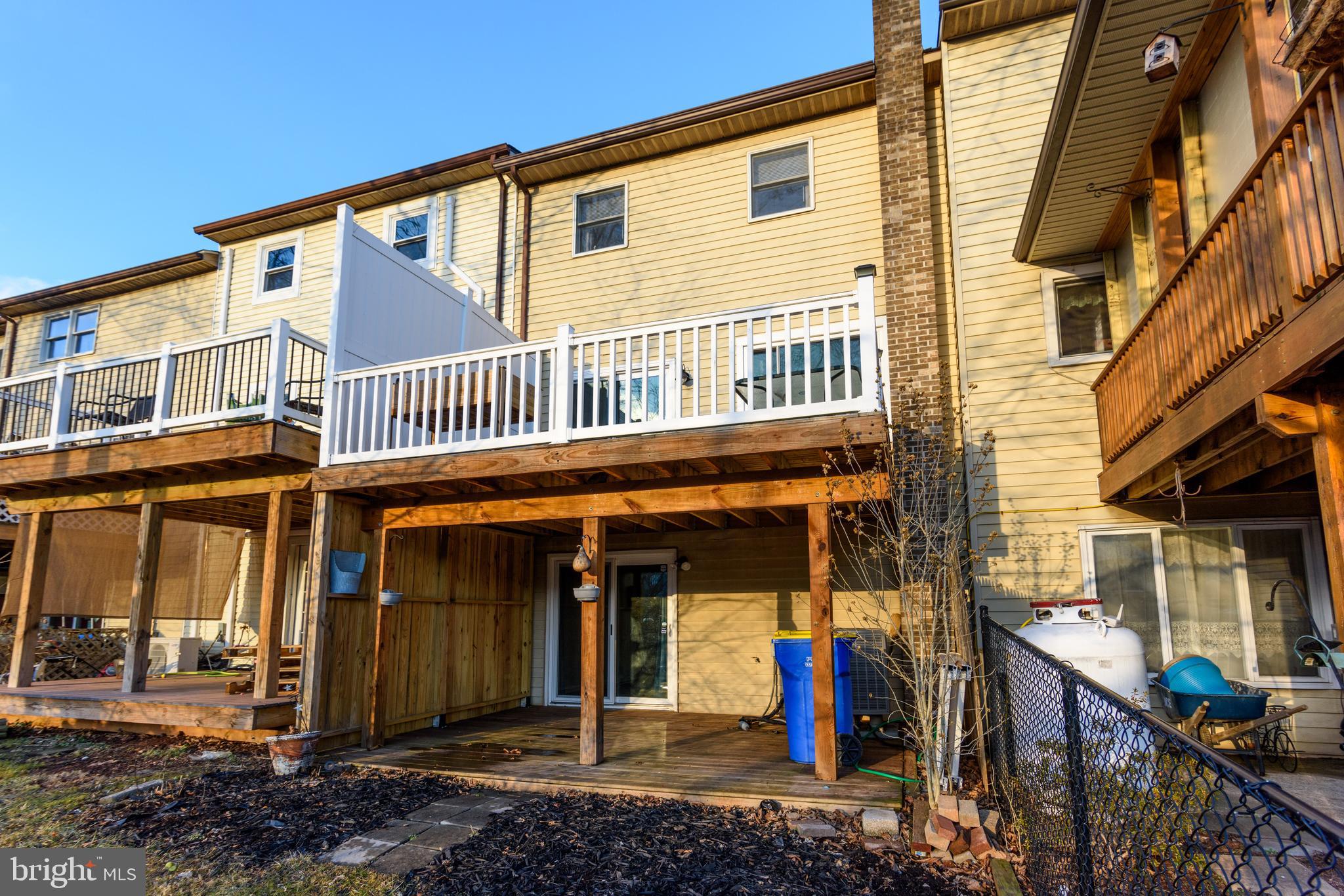 VILLAGE OF VALLEY GREEN - Residential