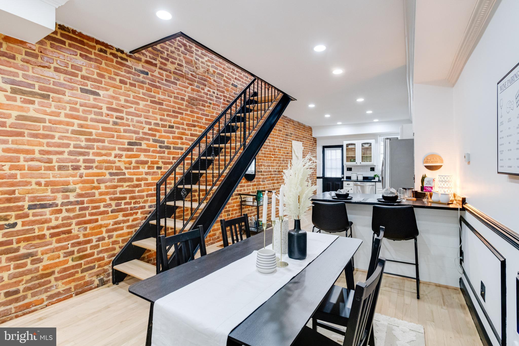 HIGHLANDTOWN - Residential